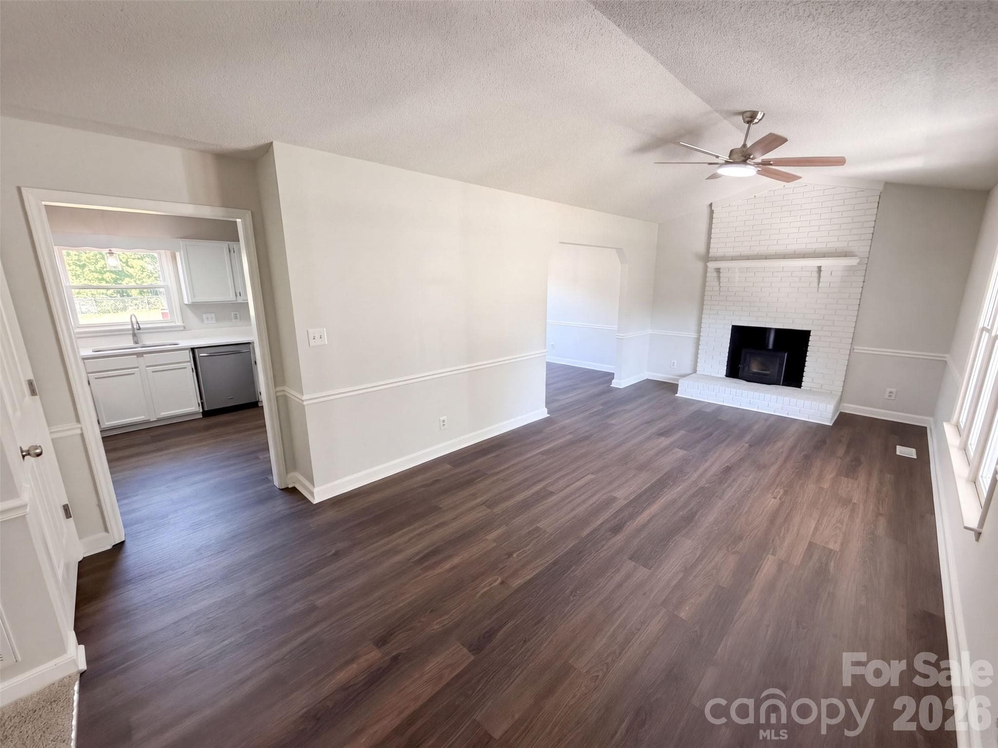 Single Family Residence at 708 Winding Way Drive, Monroe, photo 3 of 13