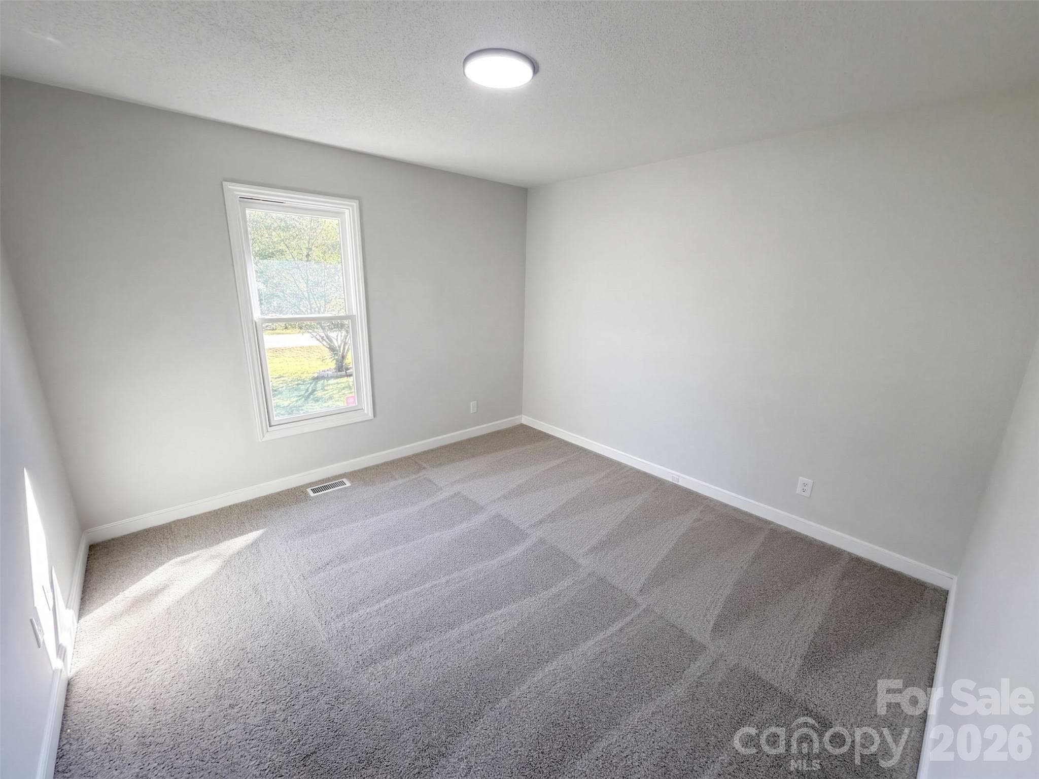 Single Family Residence at 708 Winding Way Drive, Monroe, photo 10 of 13