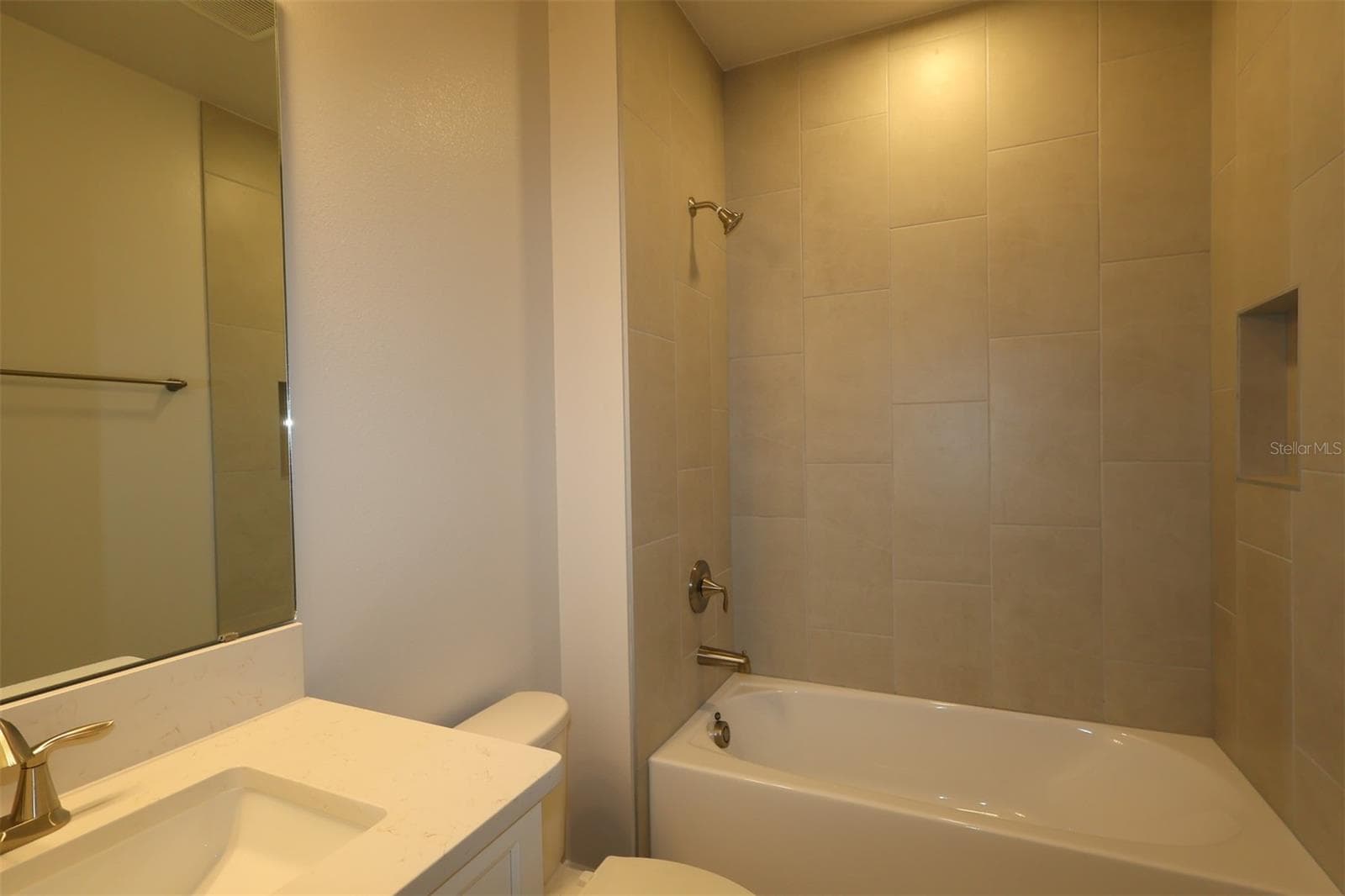 Single Family Residence at 3722 WOLVES CREEK PL, APOPKA, photo 15 of 26