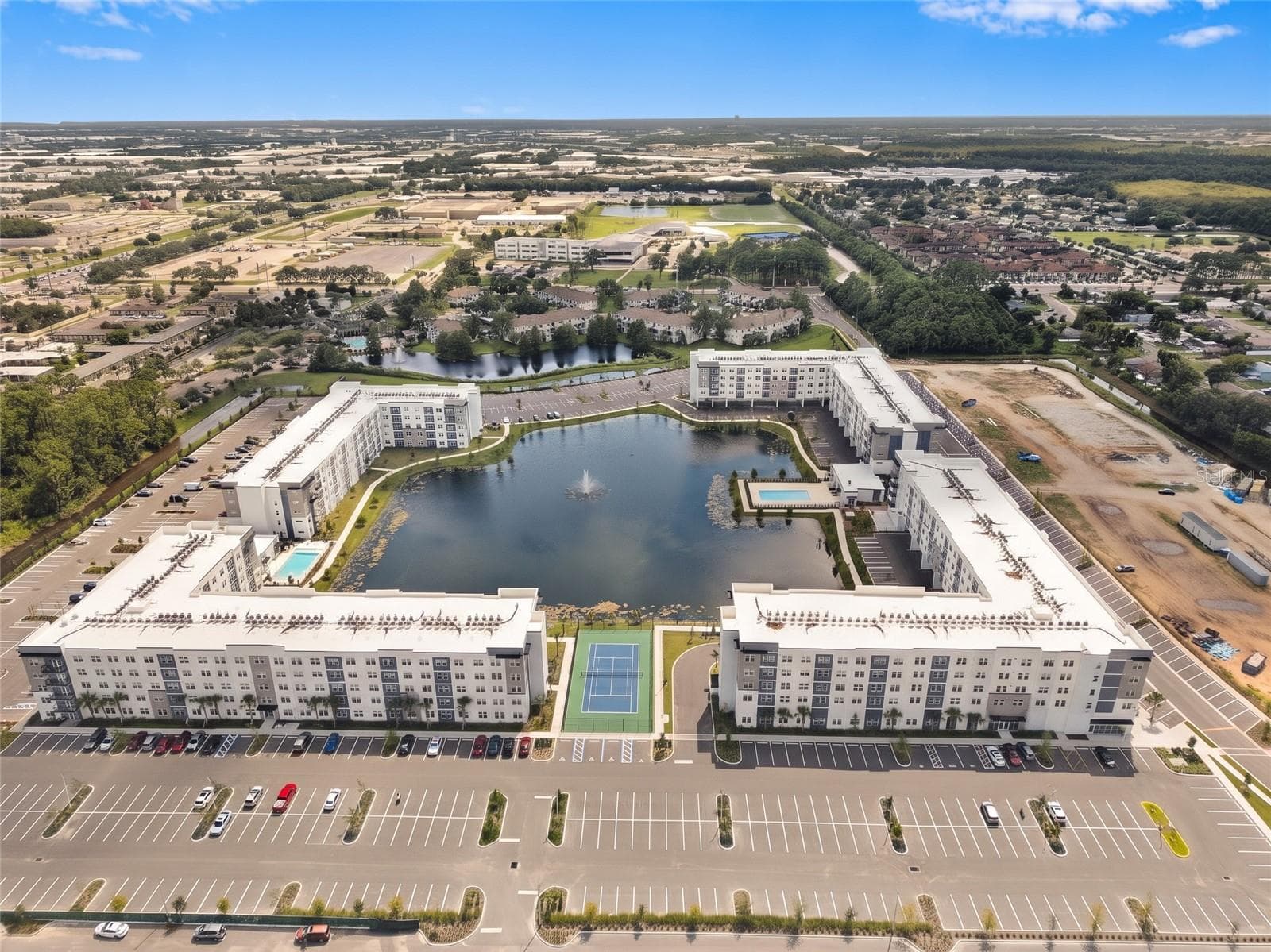 Condominium at 5563 MILLENIA PARK BLVD #412, ORLANDO, photo 2 of 37