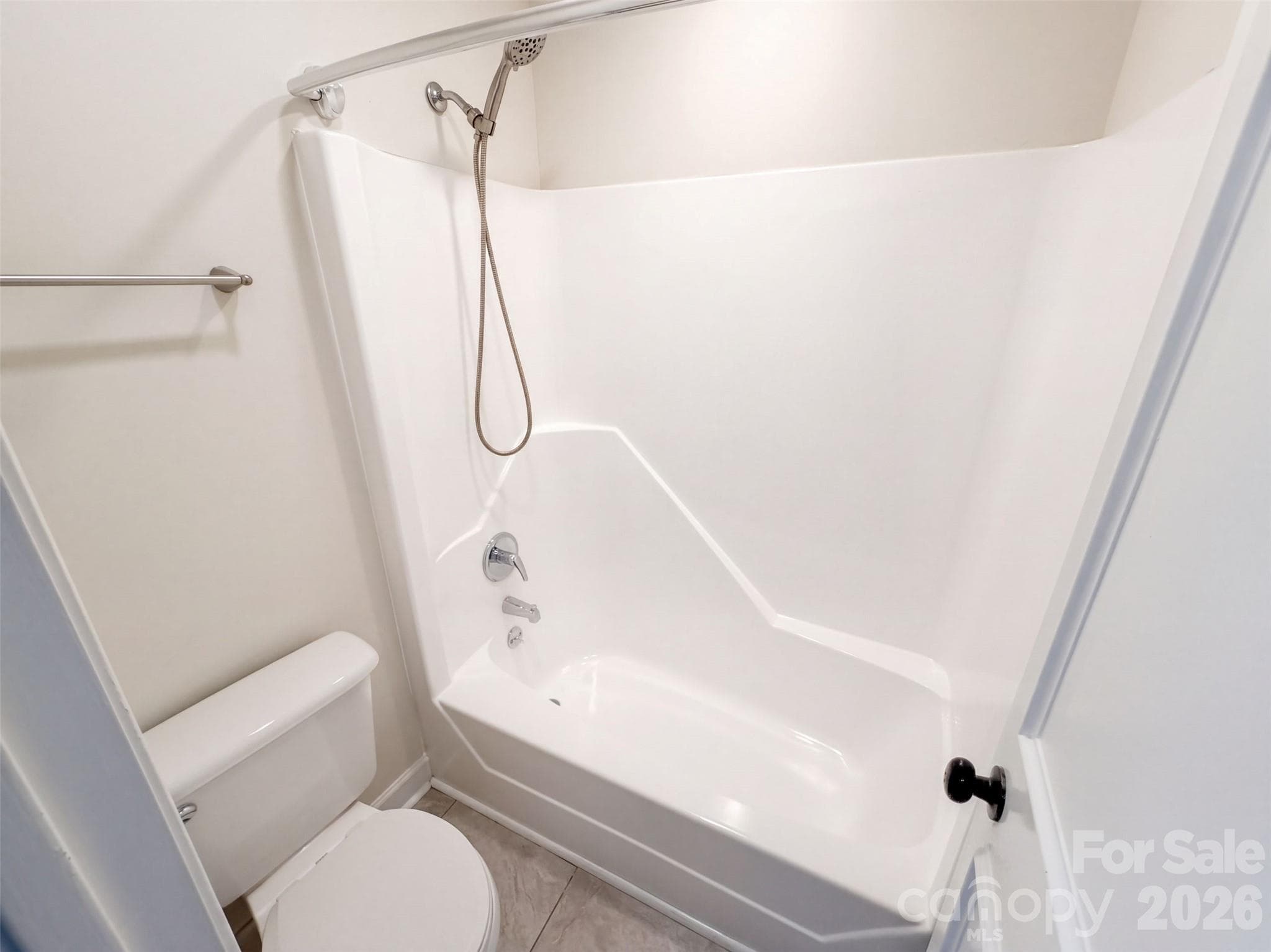 Condominium at 7022 Quail Hill Road, Charlotte, photo 14 of 20