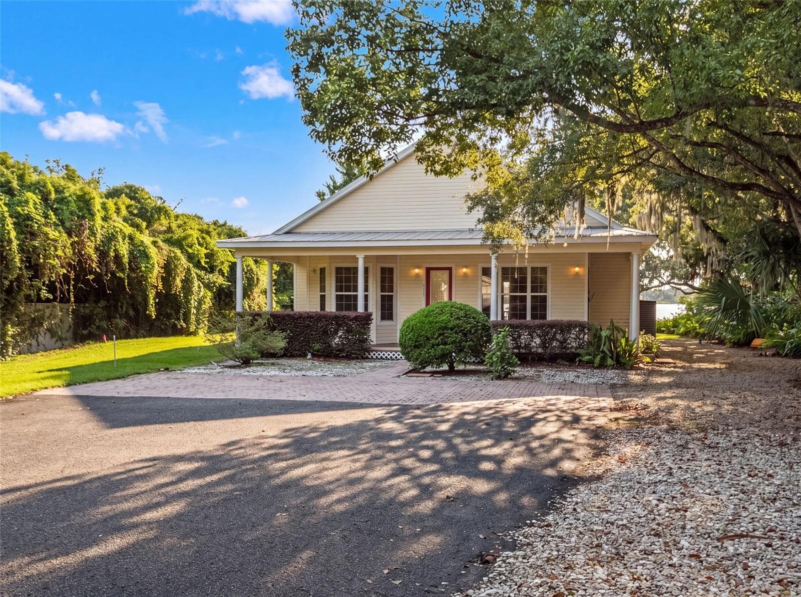 Single Family Residence at 7751 SADLER RD, MOUNT DORA, photo 5 of 62