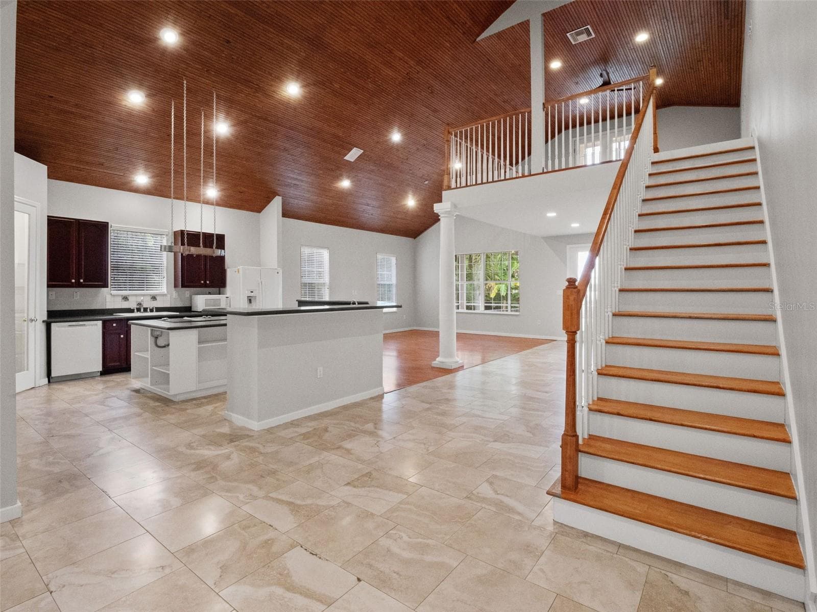 Single Family Residence at 7751 SADLER RD, MOUNT DORA, photo 13 of 62