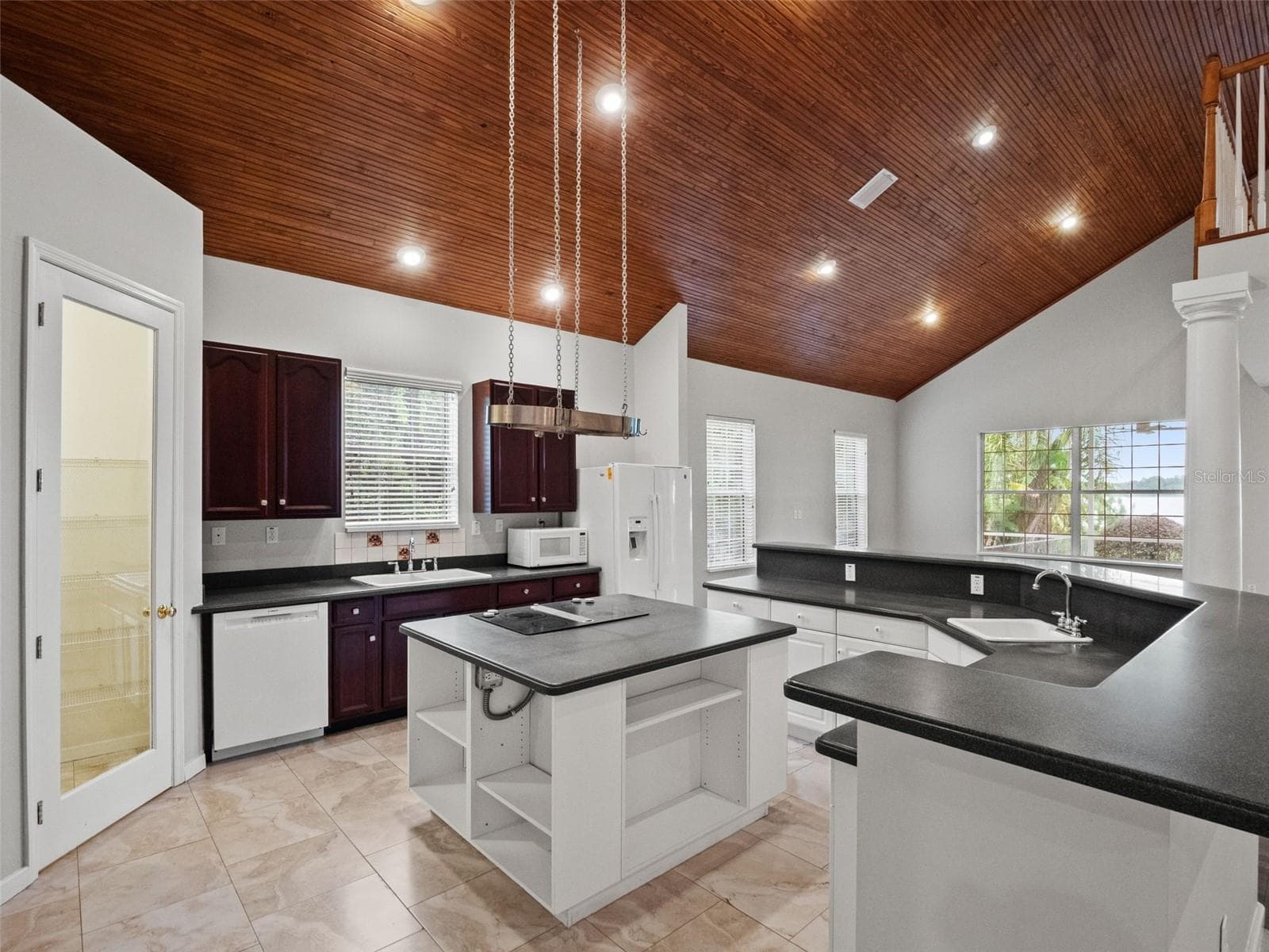 Single Family Residence at 7751 SADLER RD, MOUNT DORA, photo 25 of 62