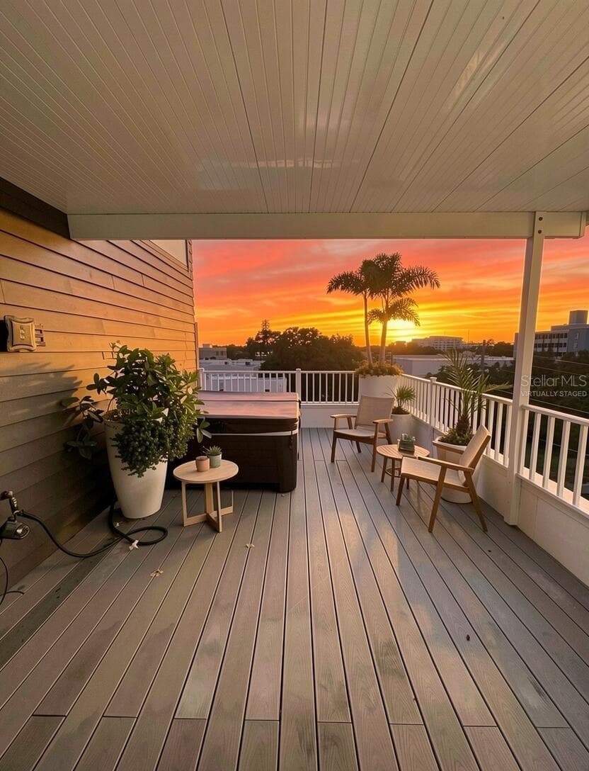 Virtually Staged - 343 8TH ST N, ST PETERSBURG