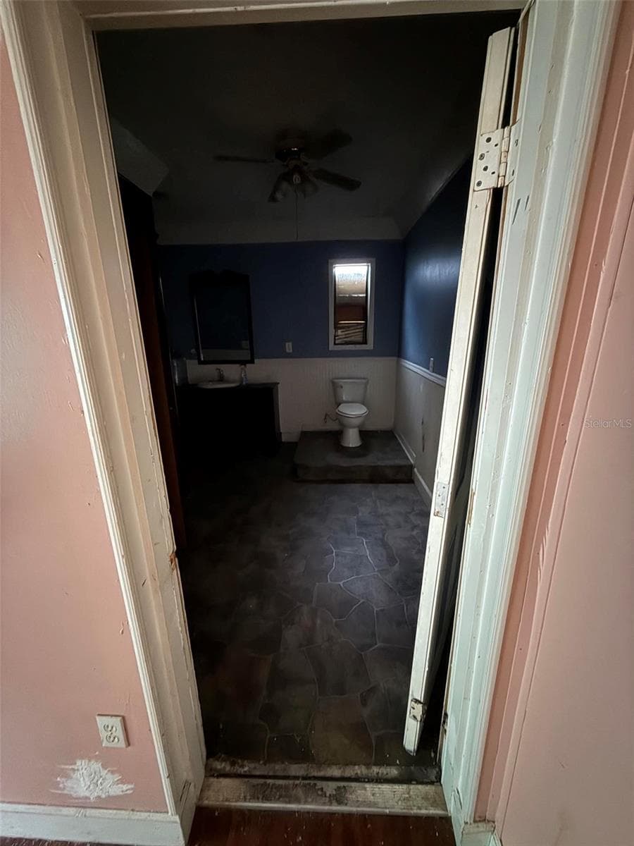 Single Family Residence at 335 W WISCONSIN AVE, DELAND, photo 9 of 12