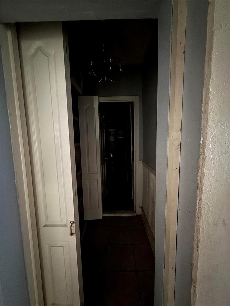 Single Family Residence at 335 W WISCONSIN AVE, DELAND, photo 11 of 12