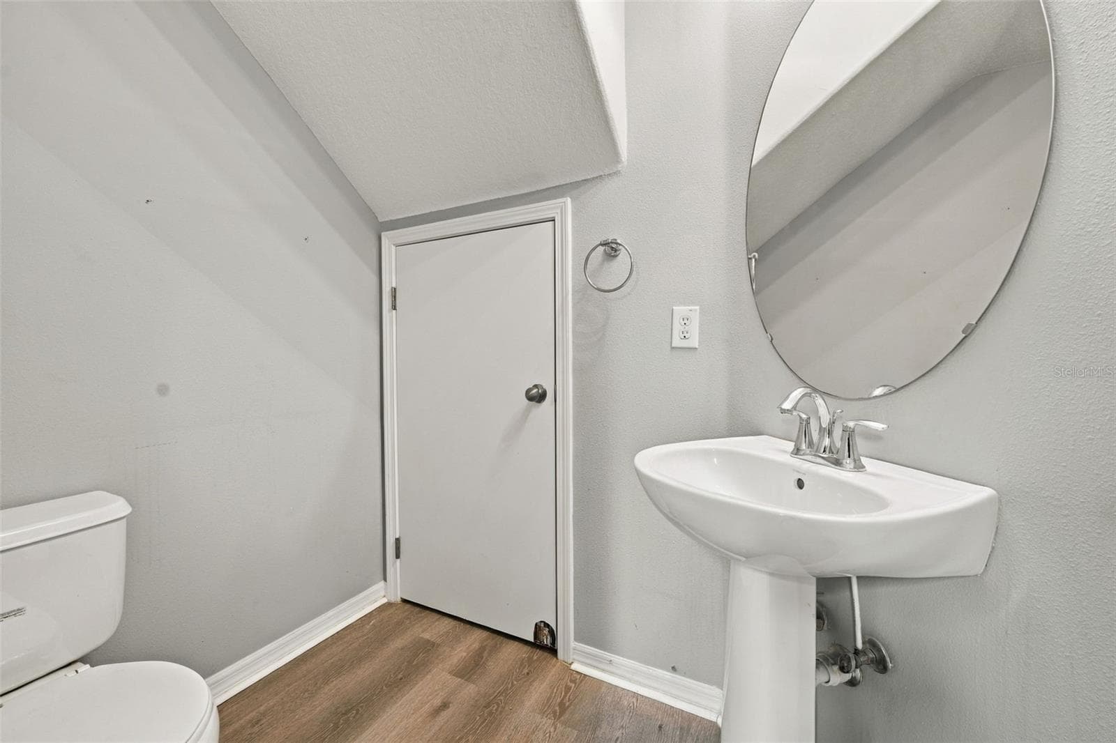Townhouse at 37640 AARALYN RD, ZEPHYRHILLS, photo 10 of 29