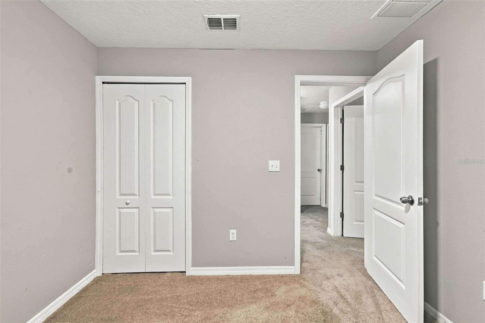 Townhouse at 37640 AARALYN RD, ZEPHYRHILLS, photo 22 of 29