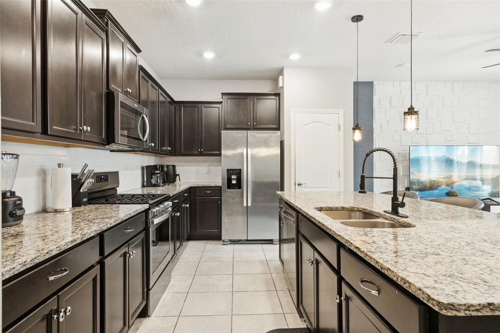 Townhouse at 7455 OAKMOSS LOOP, DAVENPORT, photo 11 of 48