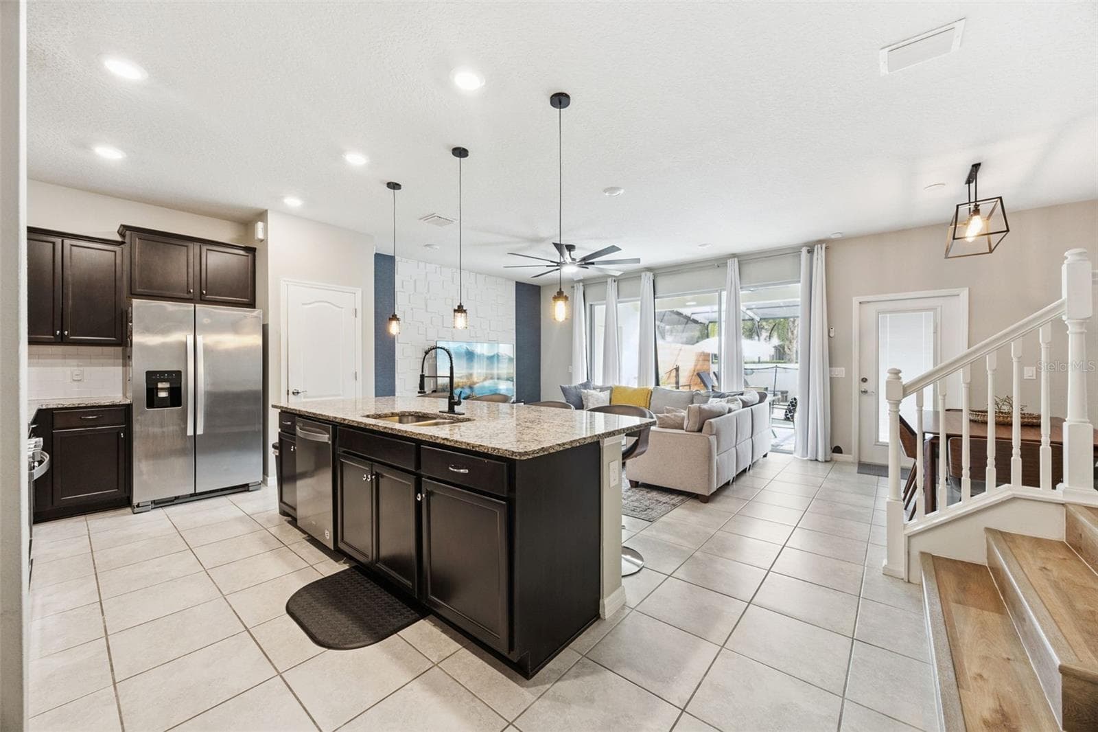 Townhouse at 7455 OAKMOSS LOOP, DAVENPORT, photo 12 of 48