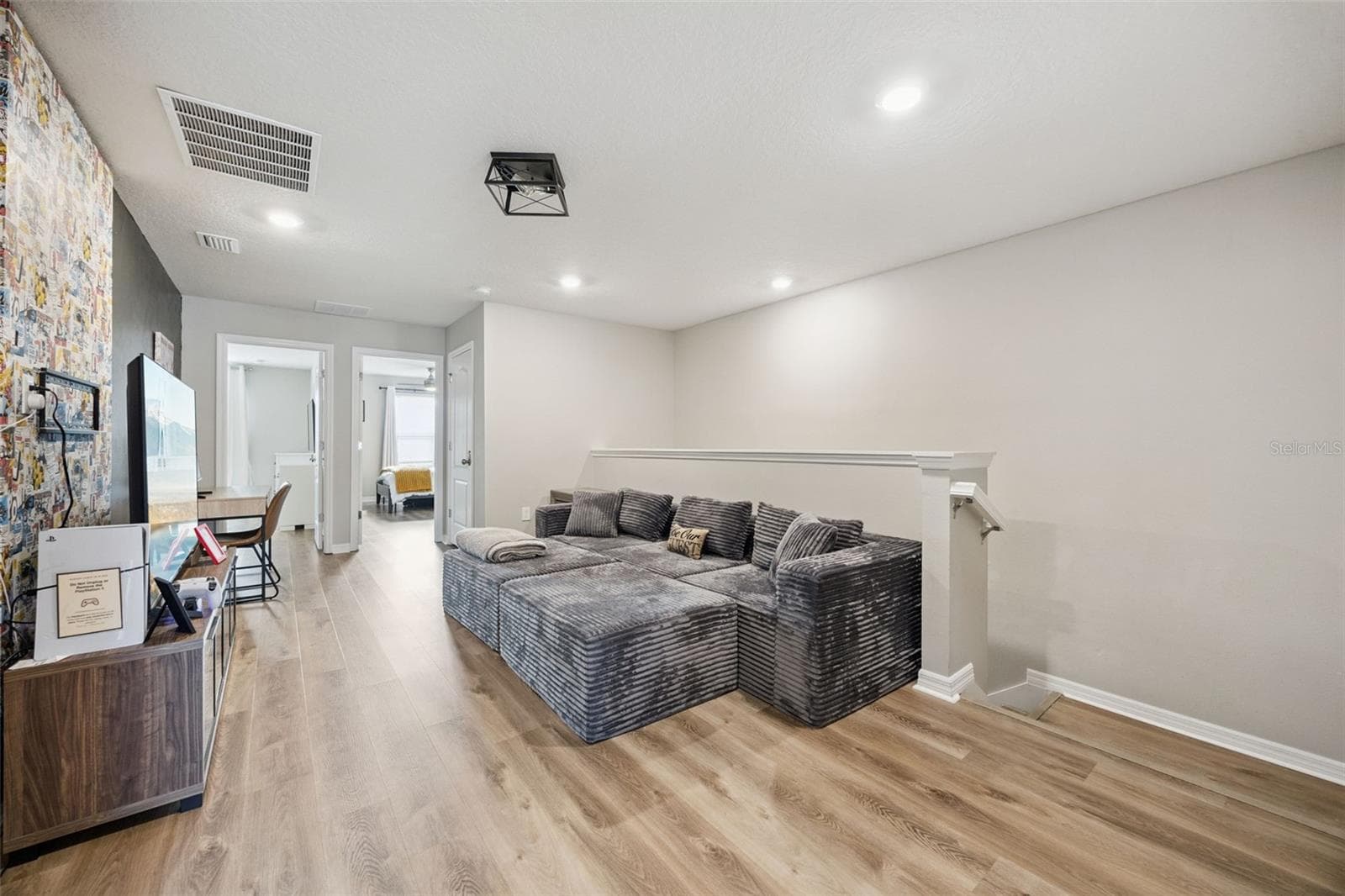 Townhouse at 7455 OAKMOSS LOOP, DAVENPORT, photo 15 of 48