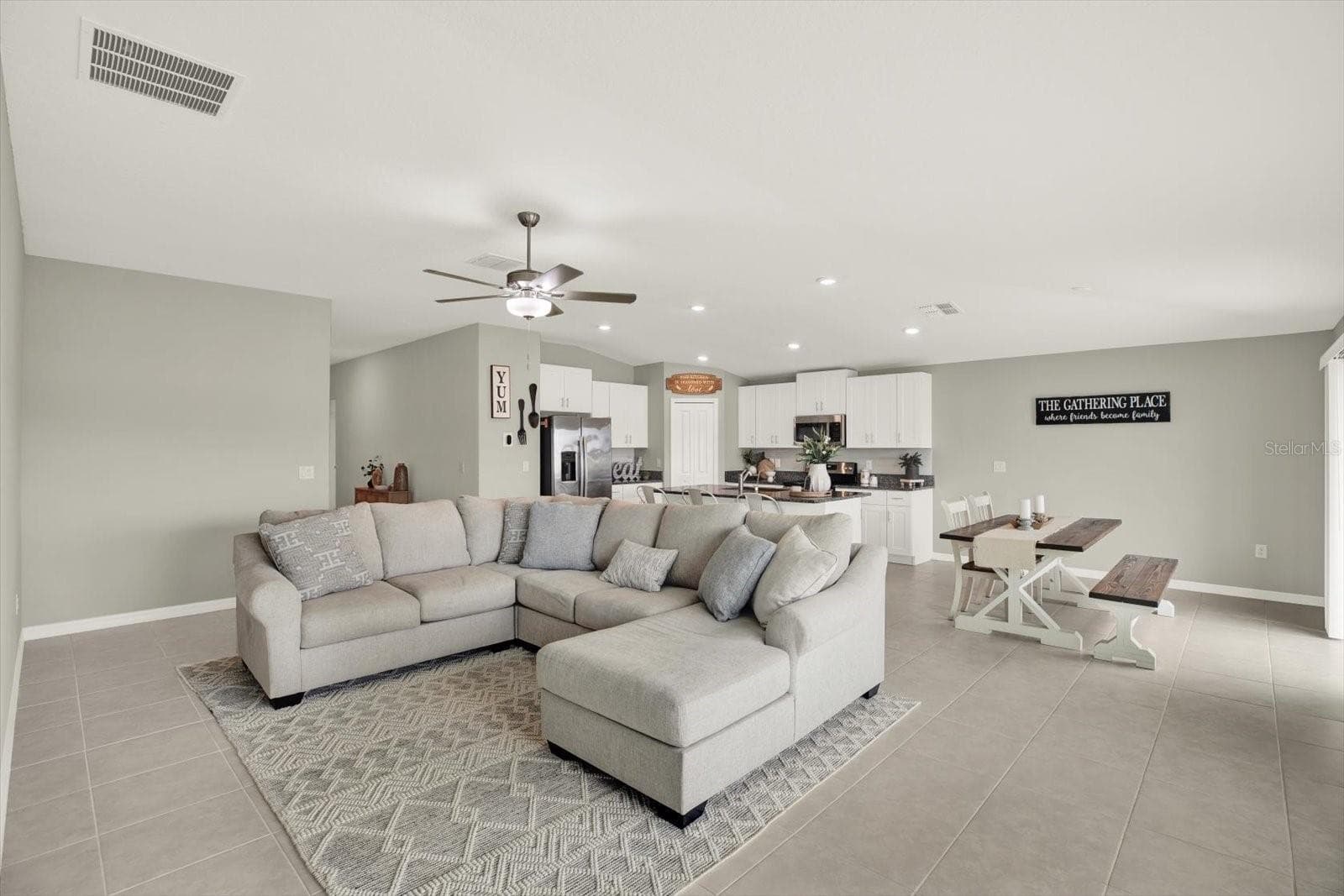 Single Family Residence at 11205 LINDEN DEPOT RD, SAN ANTONIO, photo 5 of 37