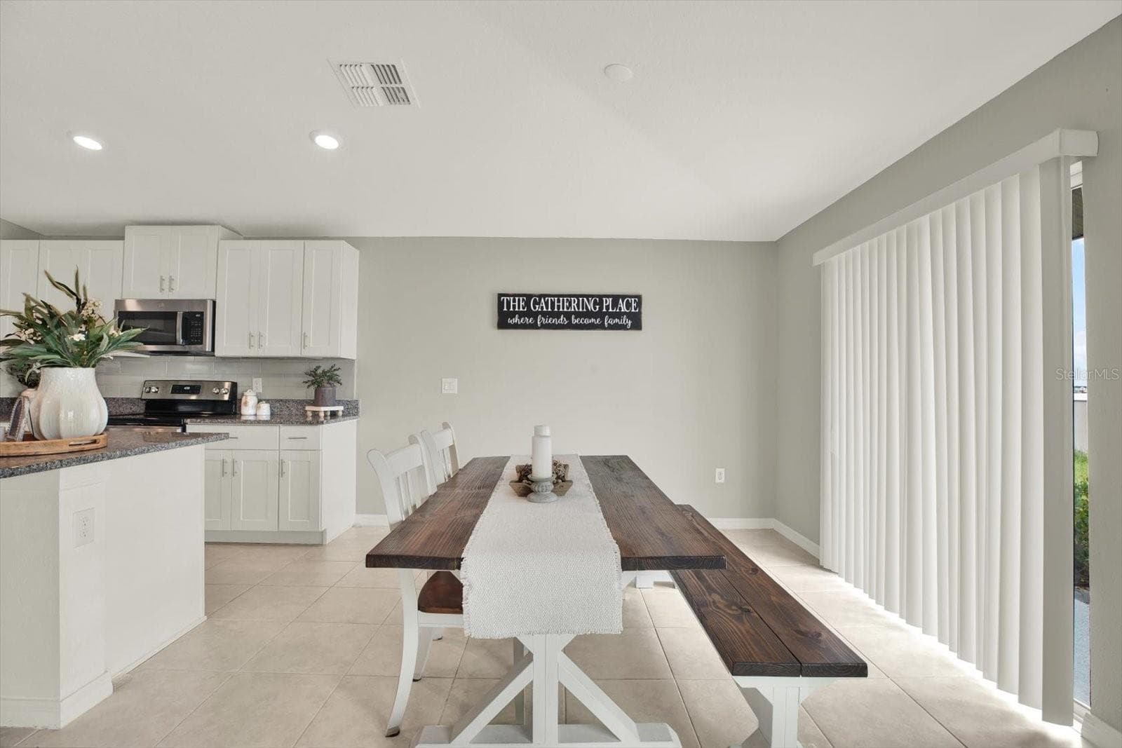 Single Family Residence at 11205 LINDEN DEPOT RD, SAN ANTONIO, photo 10 of 37