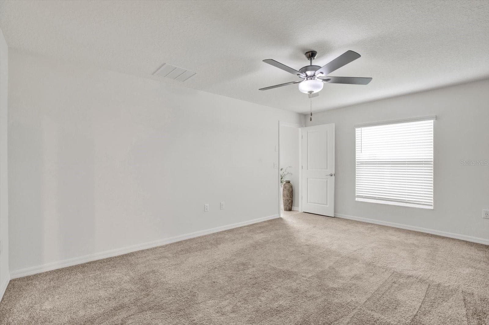 Single Family Residence at 11205 LINDEN DEPOT RD, SAN ANTONIO, photo 12 of 37