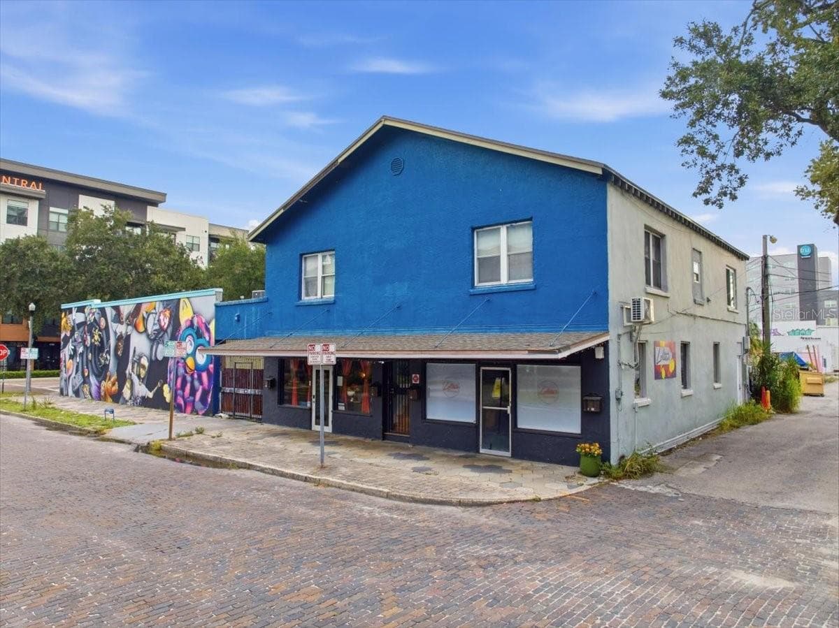 Quadruplex at 1756 CENTRAL AVE, ST PETERSBURG, photo 25 of 94