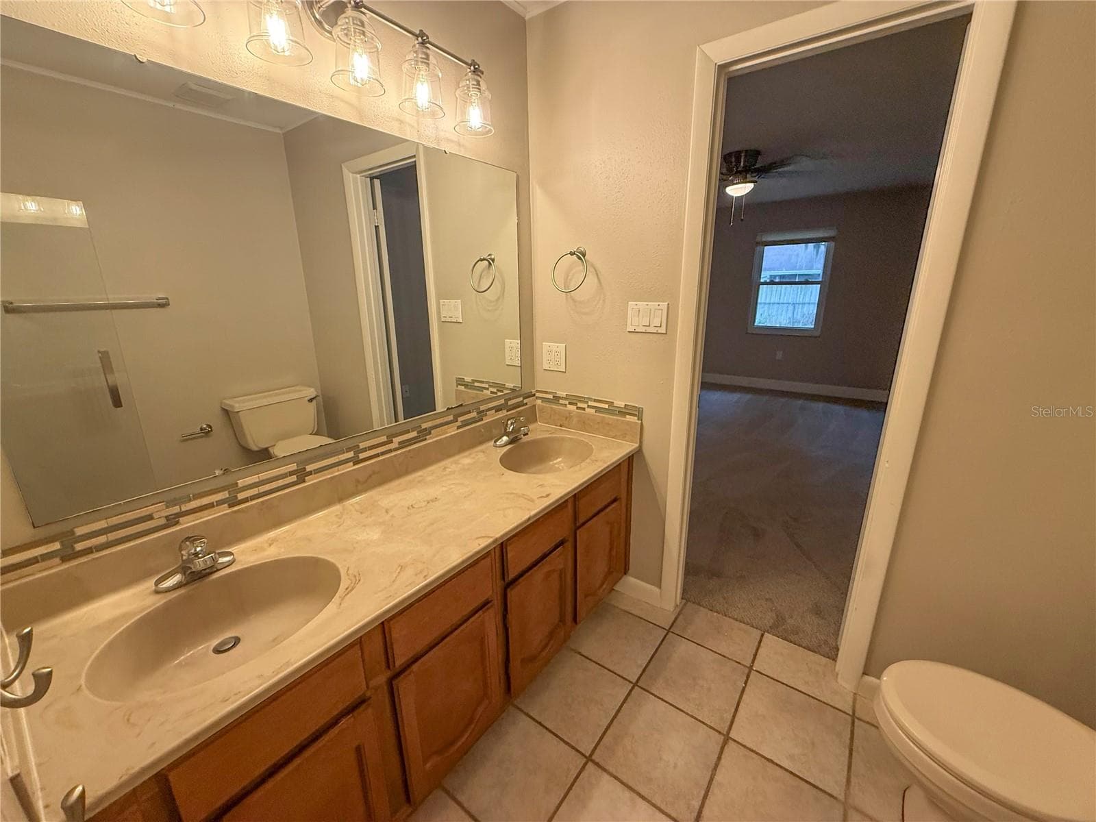 Single Family Residence at 3858 GARNET DR, MULBERRY, photo 30 of 39