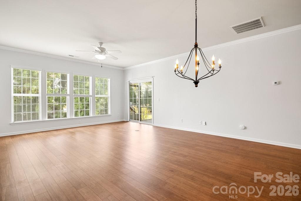 Family room with sliding doors to screened-in porch - 9018 Smokey Hill Lane, Indian Land