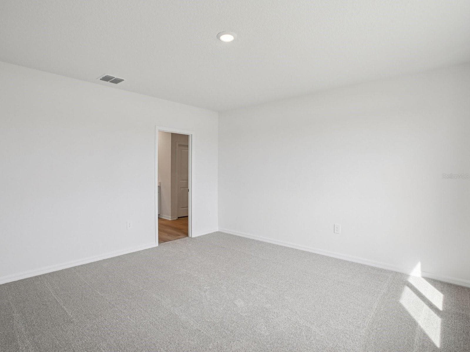 Single Family Residence at 12614 HOURGLASS WAY, DADE CITY, photo 15 of 20