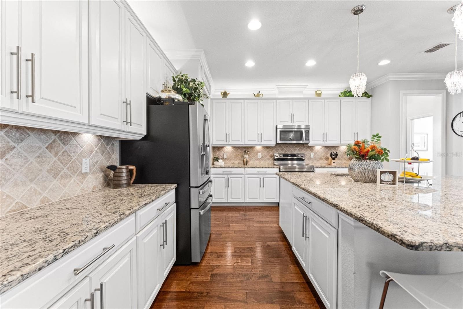 Single Family Residence at 2932 WHISTLEWOOD DR, ORLANDO, photo 16 of 56