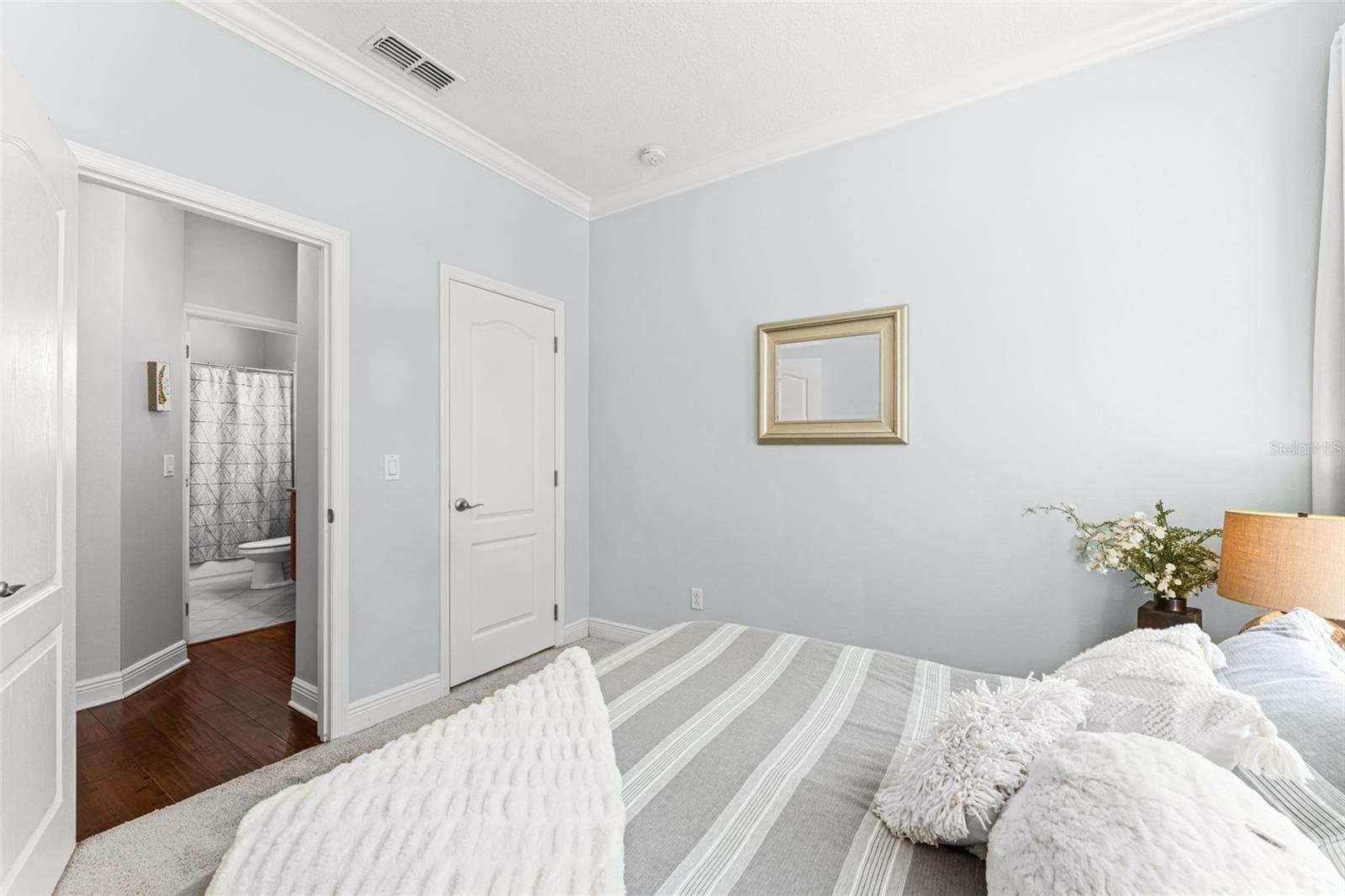 Single Family Residence at 2932 WHISTLEWOOD DR, ORLANDO, photo 21 of 56