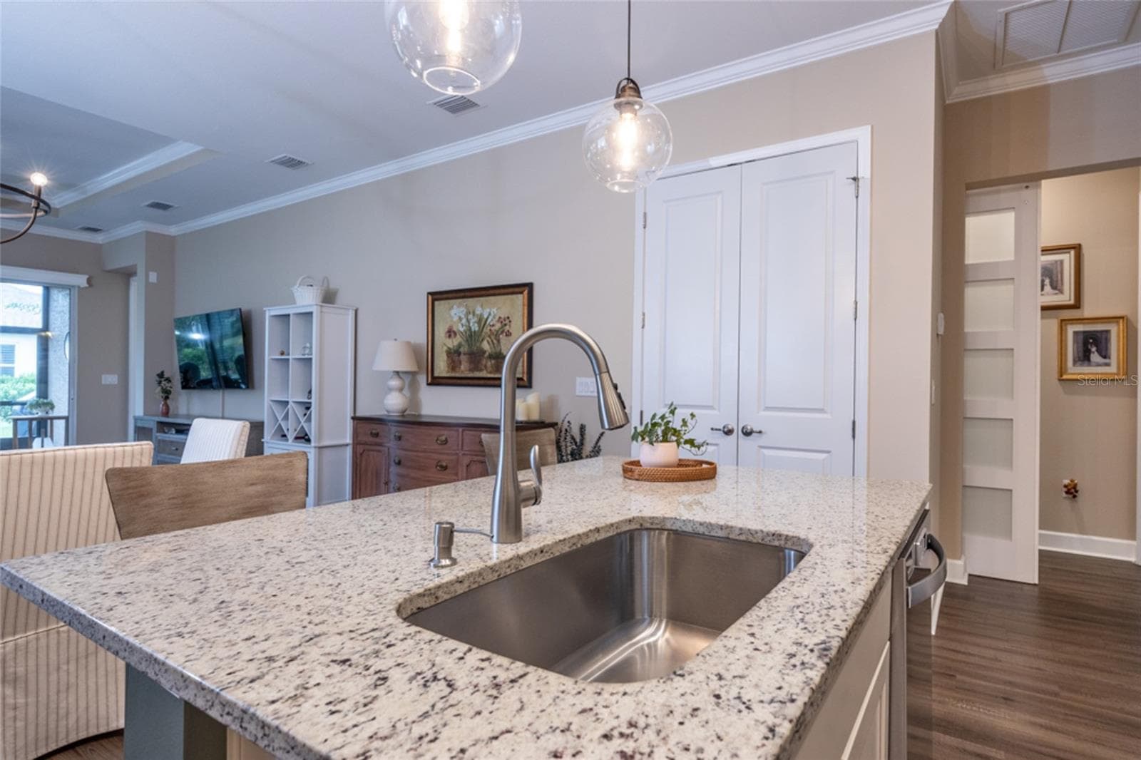 Townhouse at 1303 BANGOR DR, ORMOND BEACH, photo 4 of 33