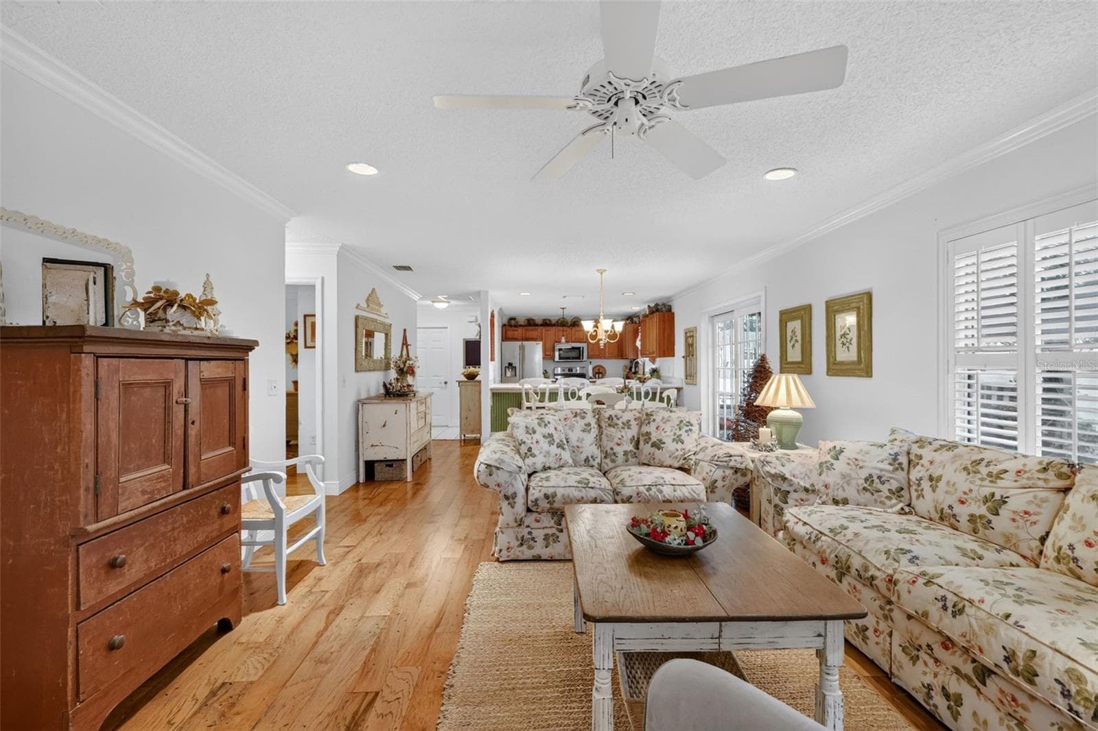 Villa at 1863 DALTON DR, THE VILLAGES, photo 12 of 38