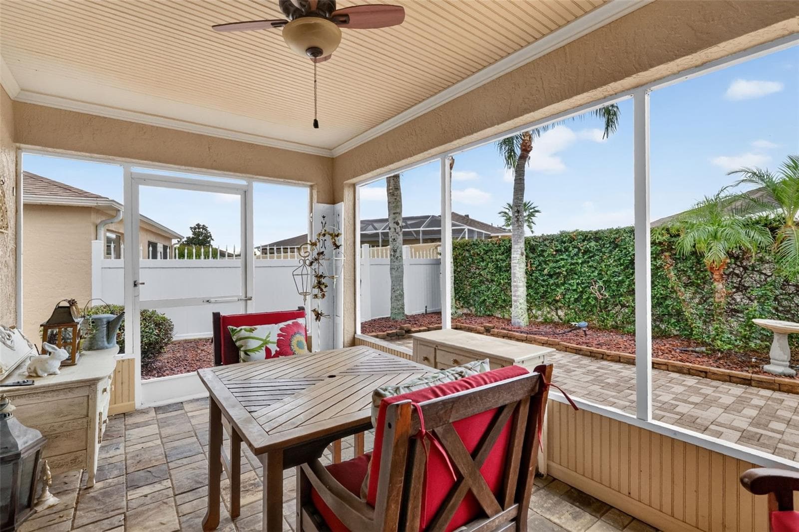 Villa at 1863 DALTON DR, THE VILLAGES, photo 25 of 38