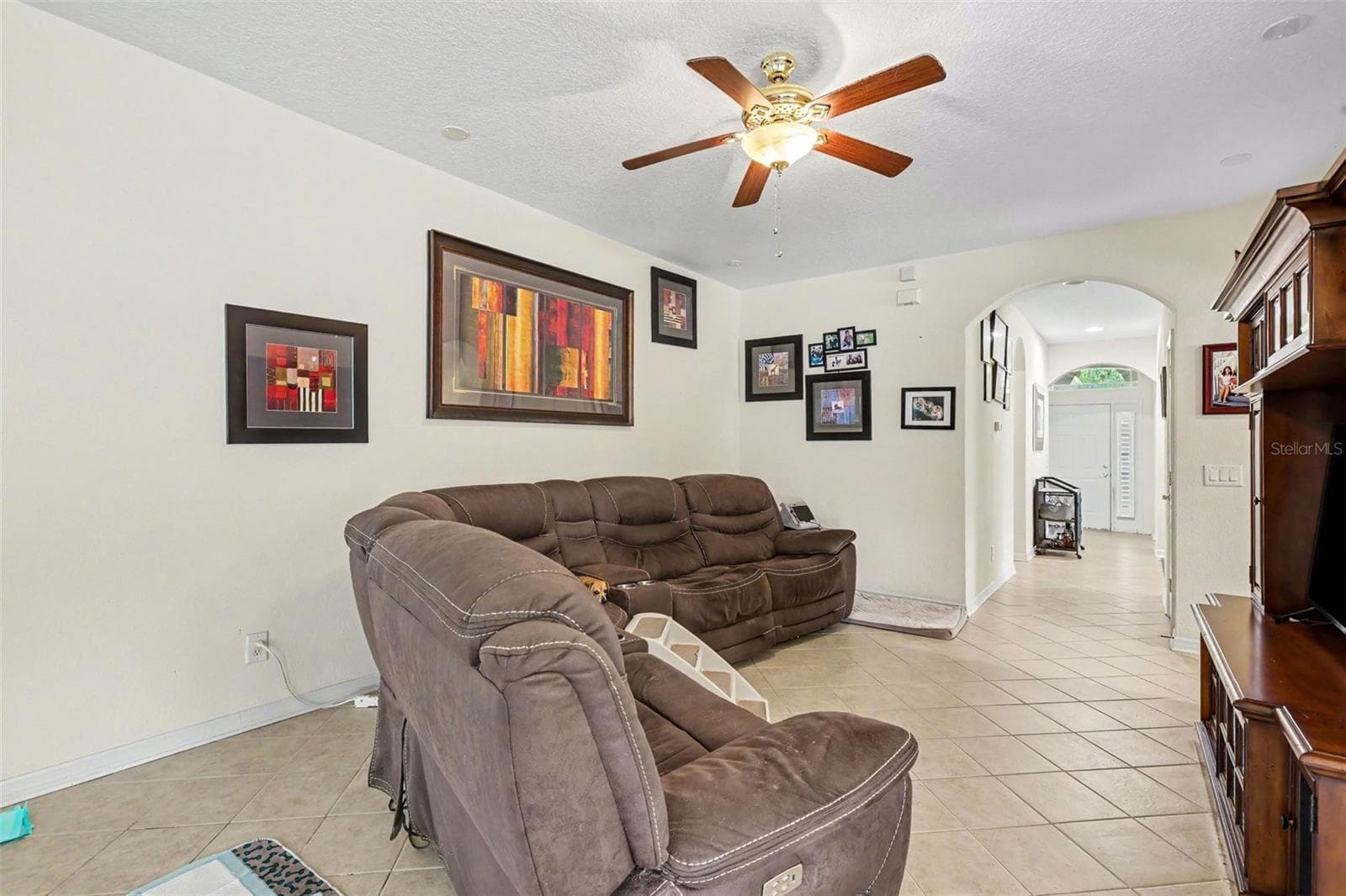 Single Family Residence at 10710 SHADY PRESERVE DR, RIVERVIEW, photo 6 of 25