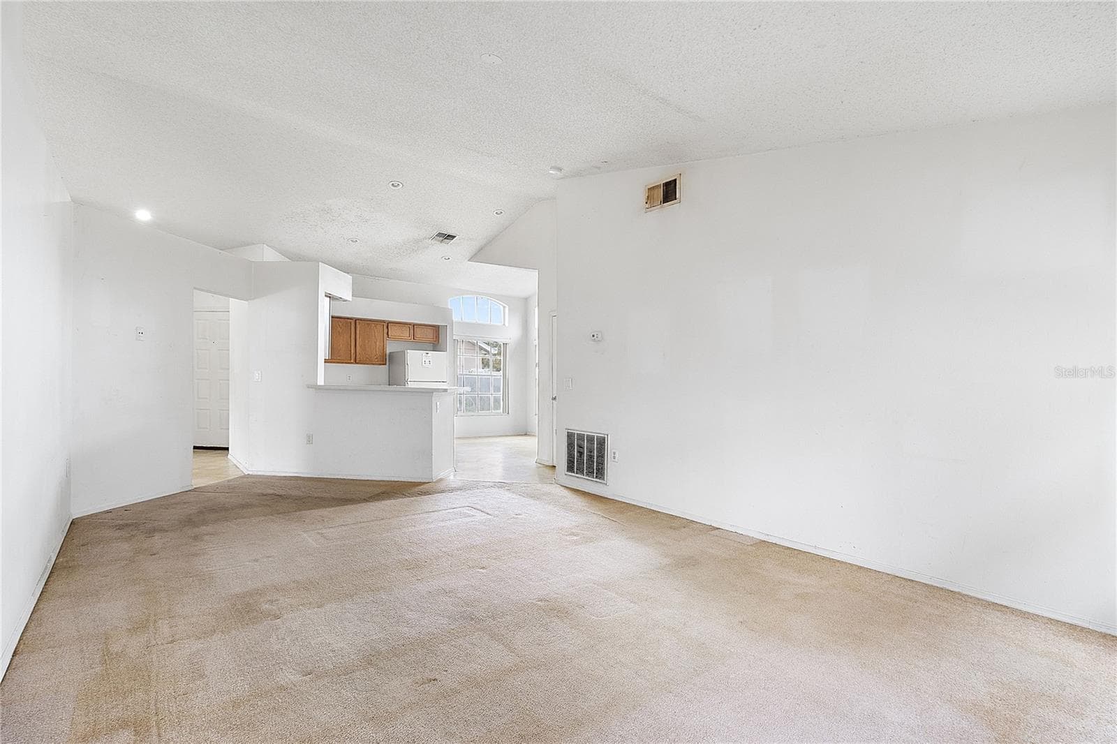 Single Family Residence at 1620 BROOK HOLLOW DR, ORLANDO, photo 8 of 25