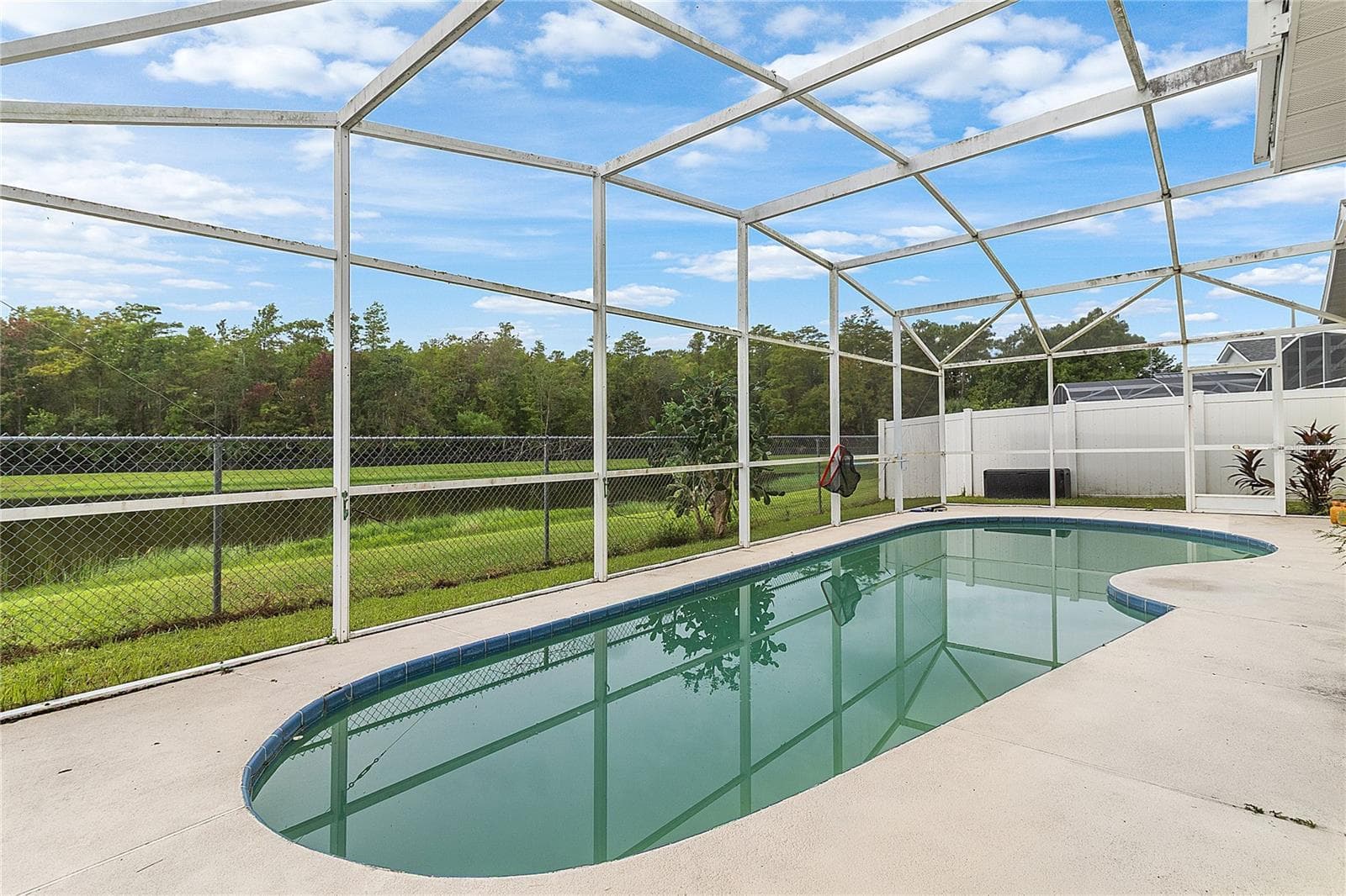Single Family Residence at 1620 BROOK HOLLOW DR, ORLANDO, photo 19 of 25