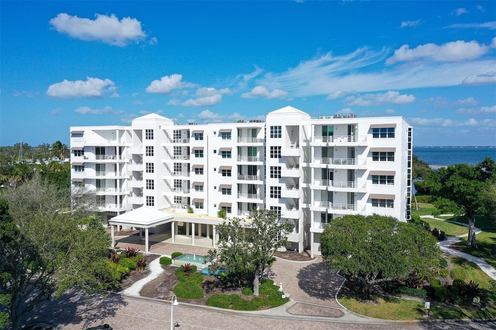 Building 2550 - 2550 HARBOURSIDE DR #334, LONGBOAT KEY