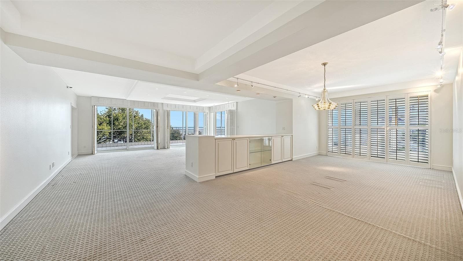 Living Room Formal Dining Room - 2550 HARBOURSIDE DR #334, LONGBOAT KEY