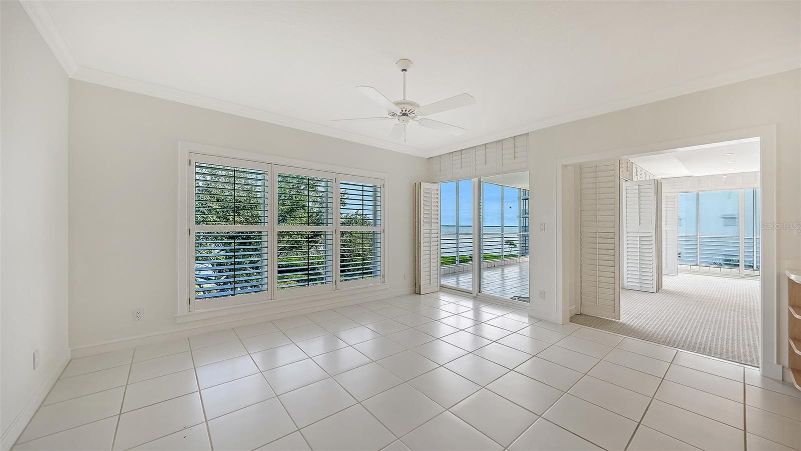 Gathering Area off of Kitchen - 2550 HARBOURSIDE DR #334, LONGBOAT KEY
