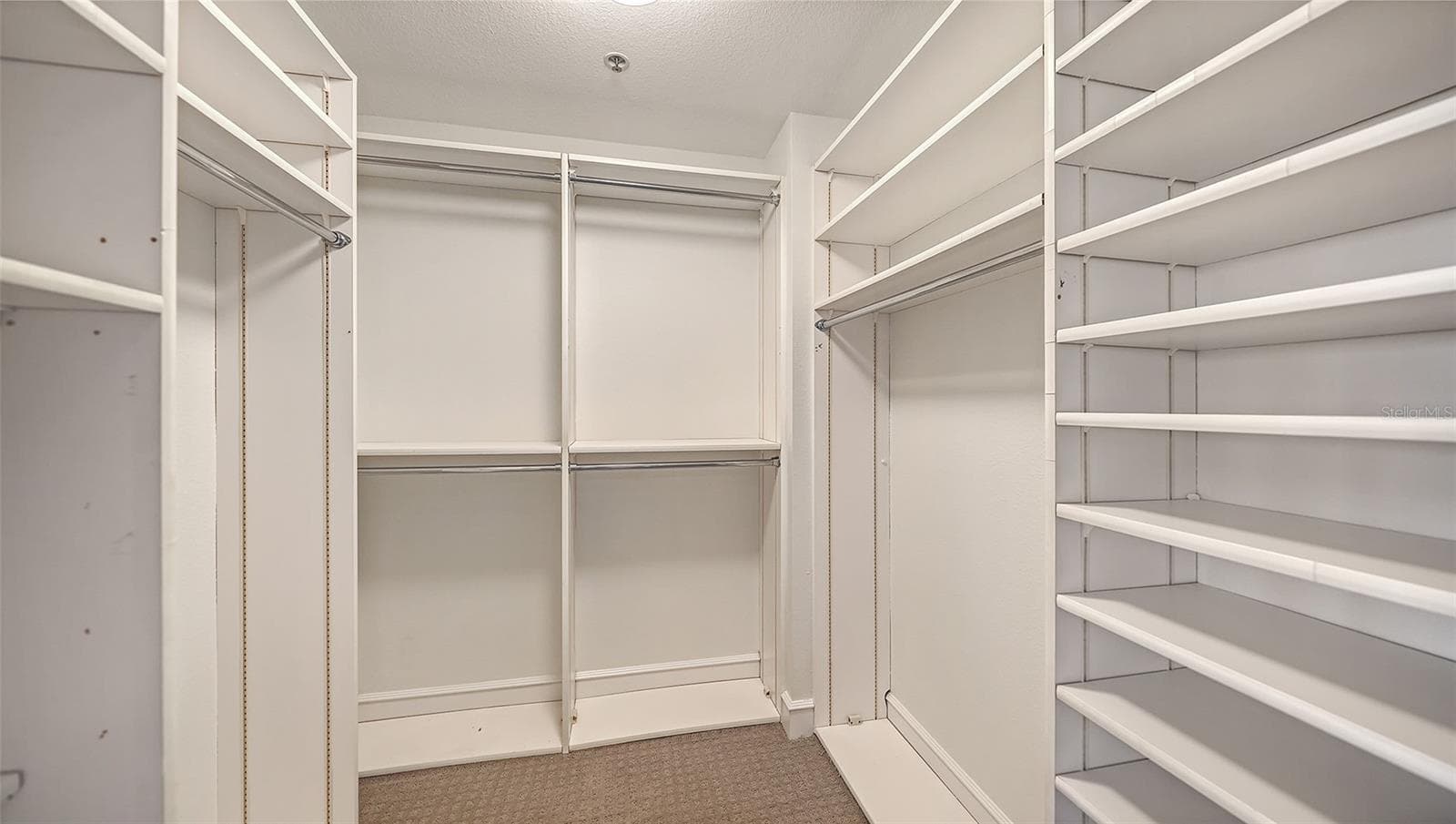 Condominium at 2550 HARBOURSIDE DR #334, LONGBOAT KEY, photo 33 of 64