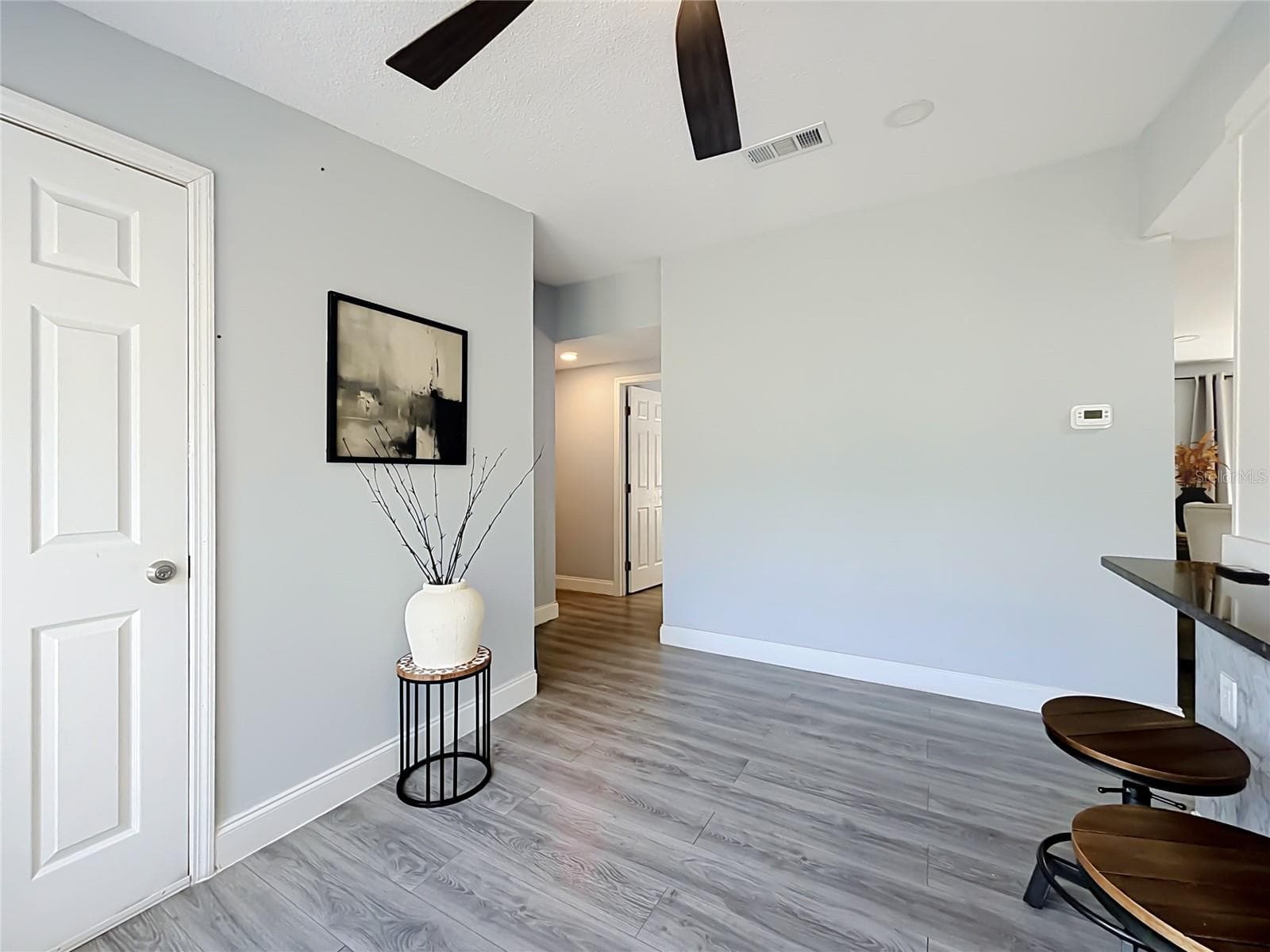 Manufactured Home at 18452 AMITYVILLE DR, ORLANDO, photo 19 of 46