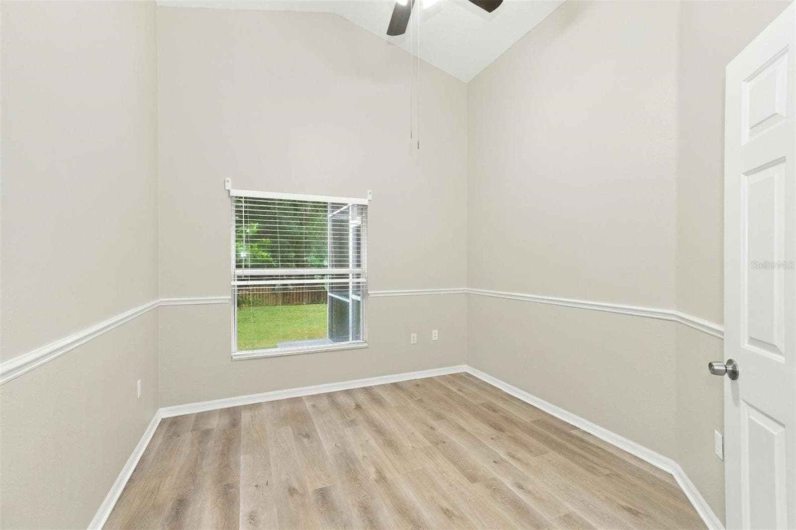 Single Family Residence at 8608 BUTTONBUSH CT, TAMPA, photo 5 of 43