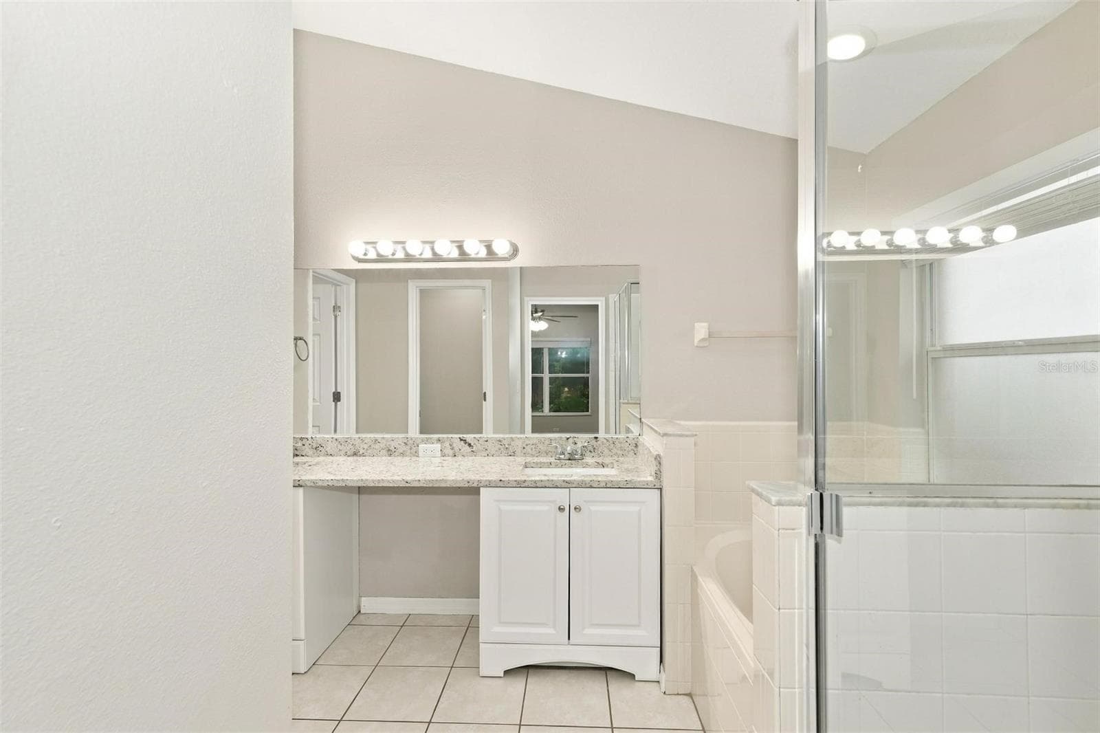 Single Family Residence at 8608 BUTTONBUSH CT, TAMPA, photo 26 of 43