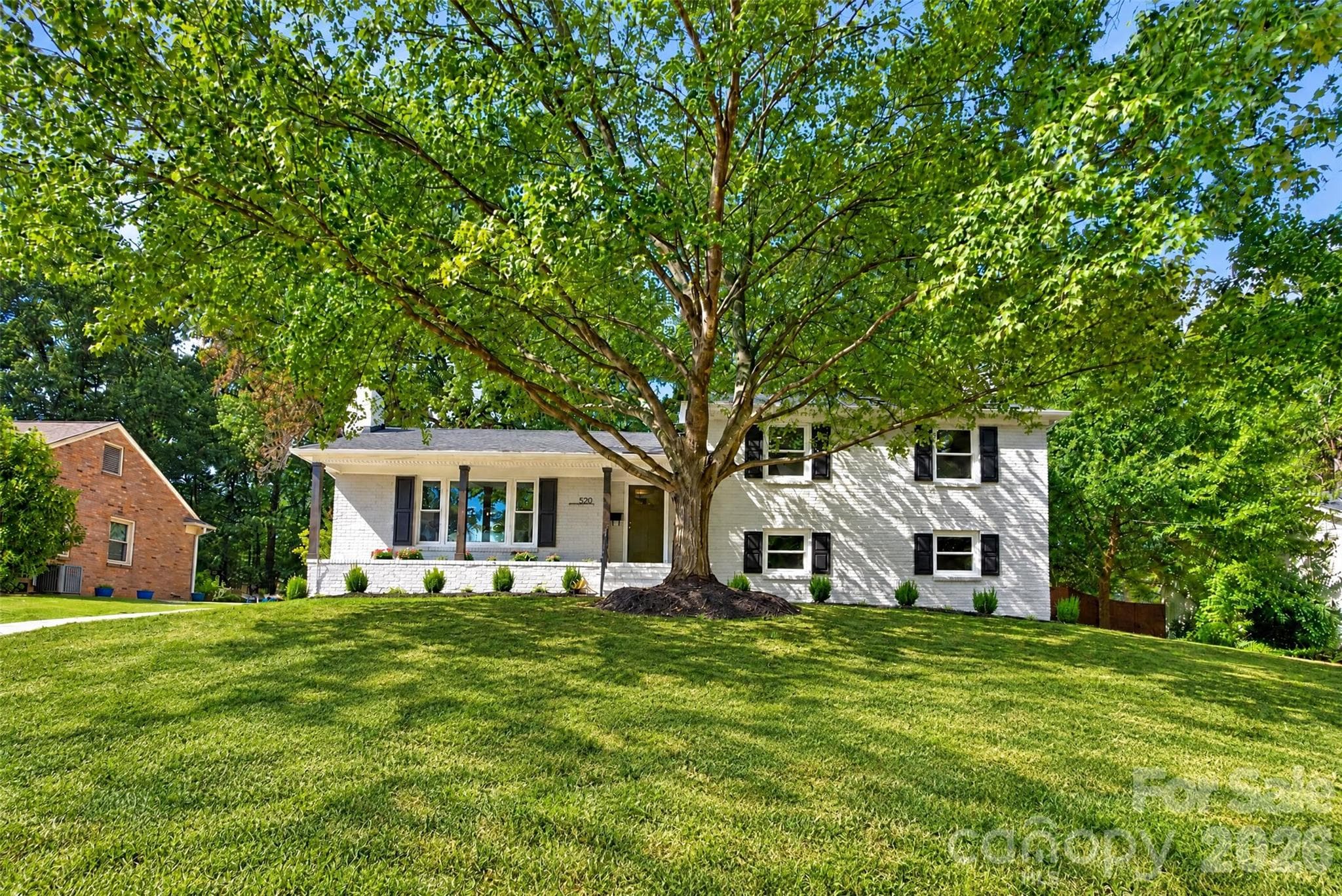 Single Family Residence at 3918 Rhodes Avenue, Charlotte, photo 2 of 45
