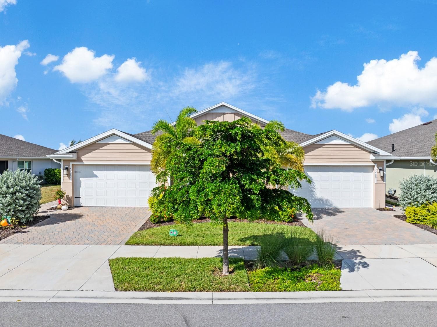 Villa at 43789 SPARROW DR, PUNTA GORDA, photo 2 of 44