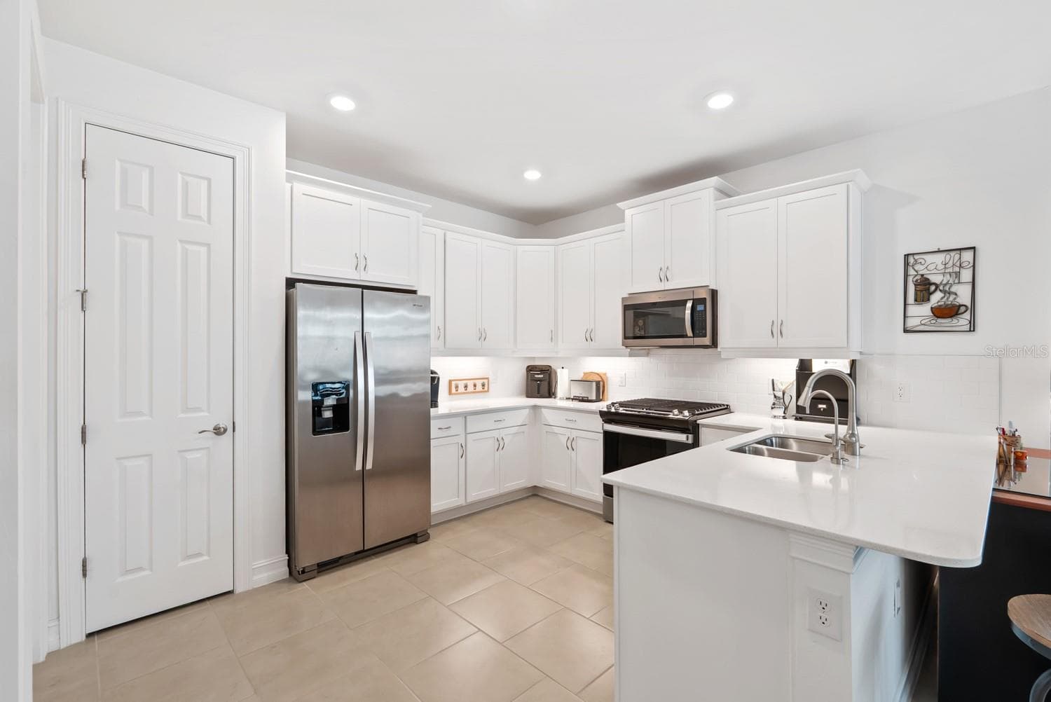 Villa at 43789 SPARROW DR, PUNTA GORDA, photo 6 of 44