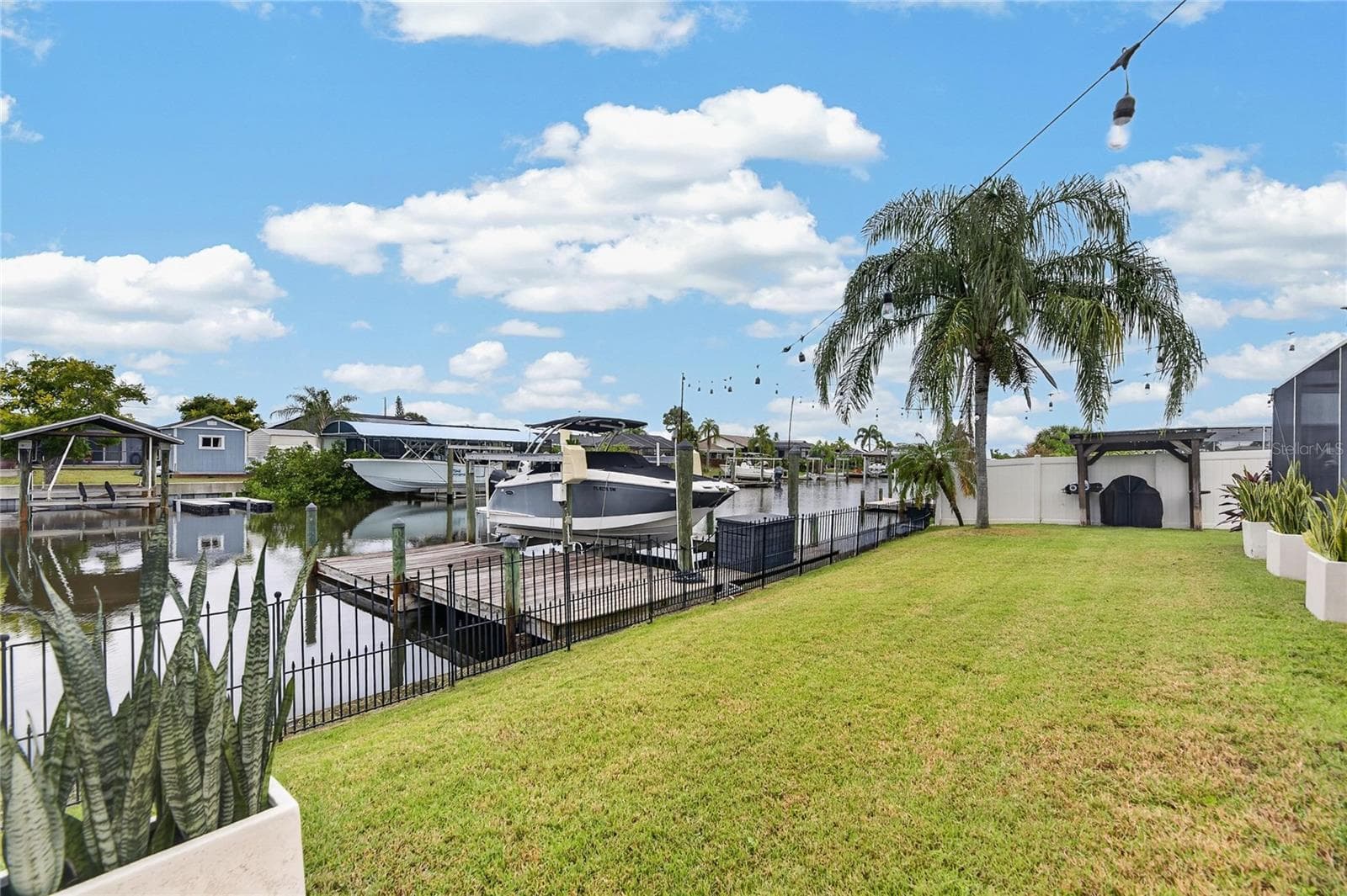 The Answer To Our Question On Picture #62.....Look At This Backyard! - 6510 SOLITAIRE PALM WAY, APOLLO BEACH