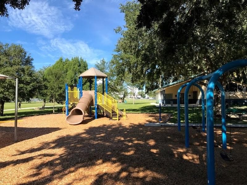 Apollo Beach Park & Rec Center. - 6510 SOLITAIRE PALM WAY, APOLLO BEACH