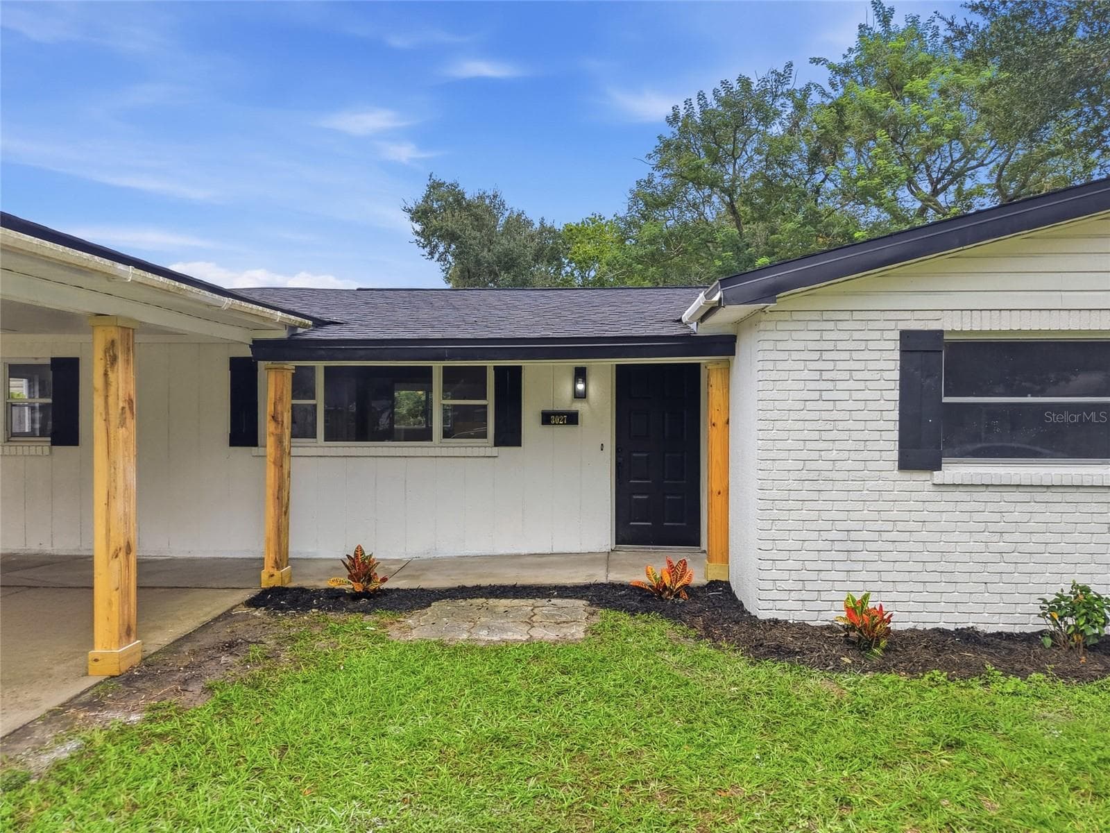 Single Family Residence at 3027 REDWOOD AVE, LAKELAND, photo 3 of 31