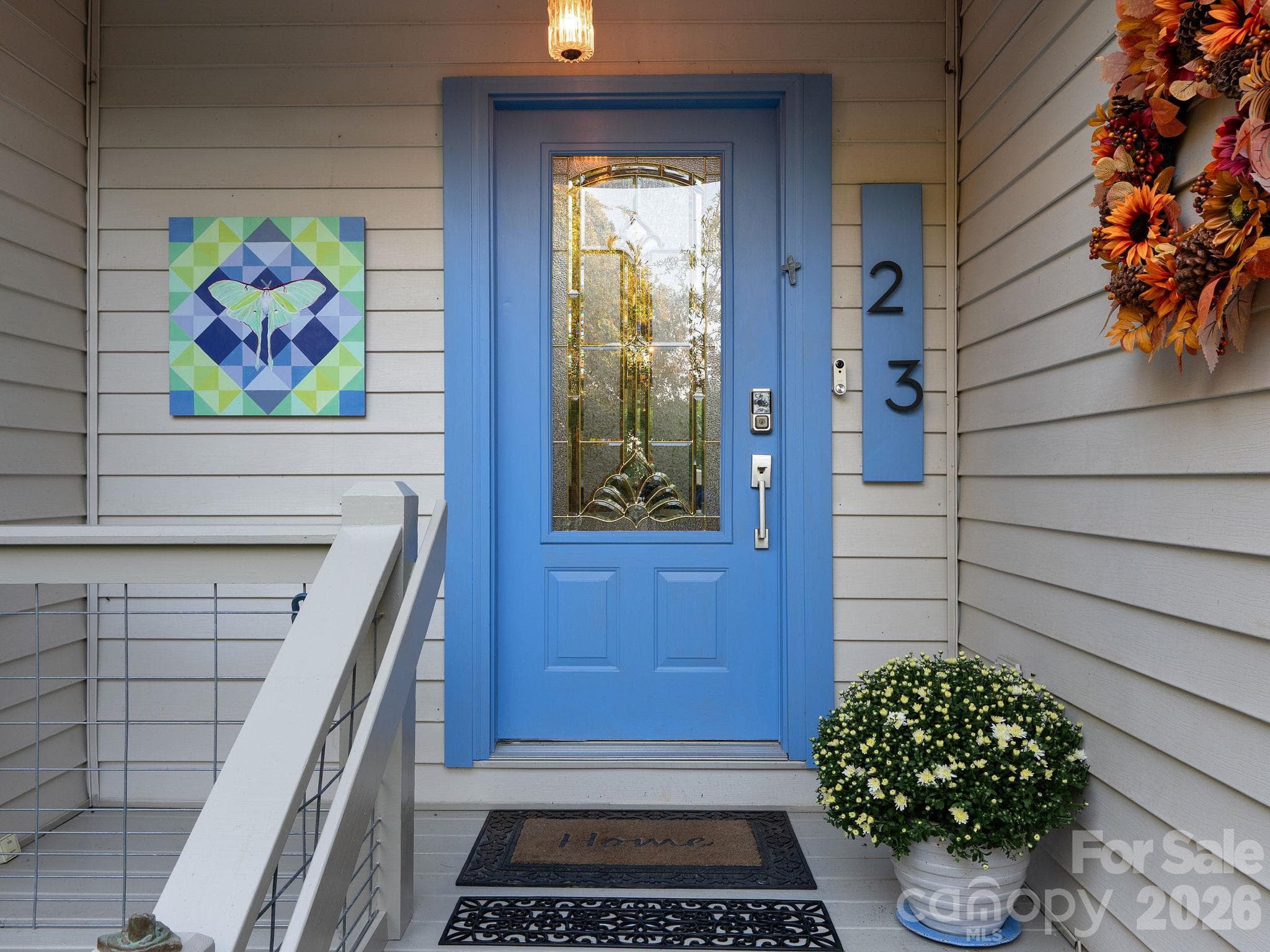 Welcome Home - 23 Old Applewood Lane, Hendersonville