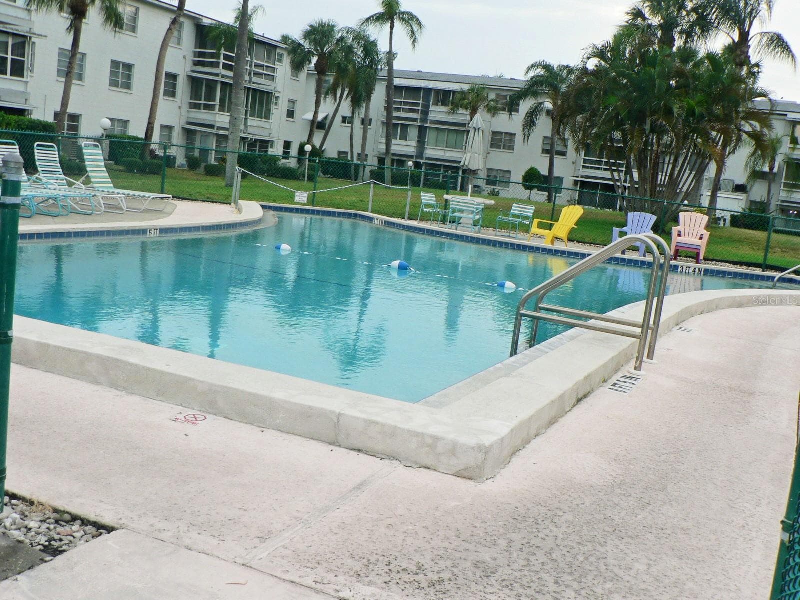 Condominium at 2083 CANAL DR #L32, BRADENTON, photo 11 of 15