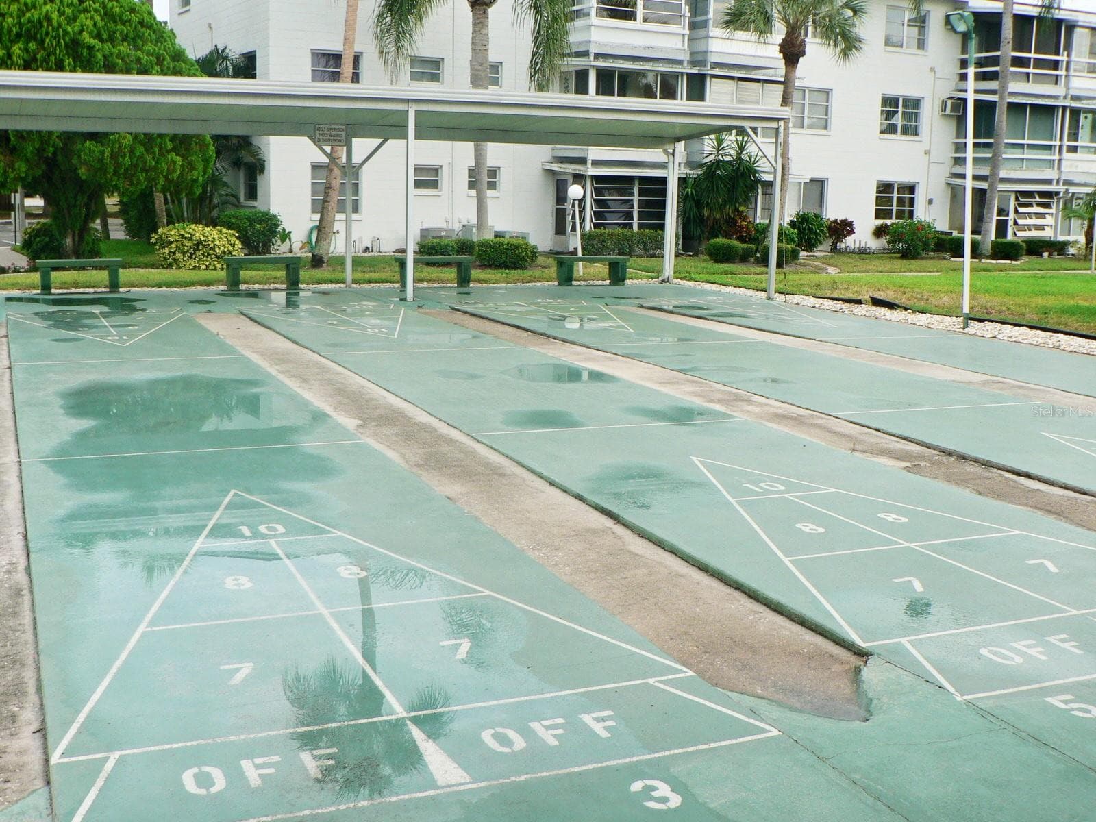 Condominium at 2083 CANAL DR #L32, BRADENTON, photo 12 of 15