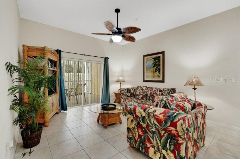 Condominium at 301 NEW PROVIDENCE PROMENADE #301, DAVENPORT, photo 5 of 20