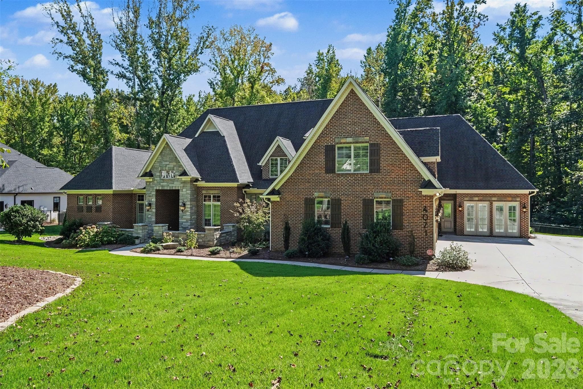 Single Family Residence at 4071 Poplar Ridge Drive, Fort Mill, photo 4 of 47