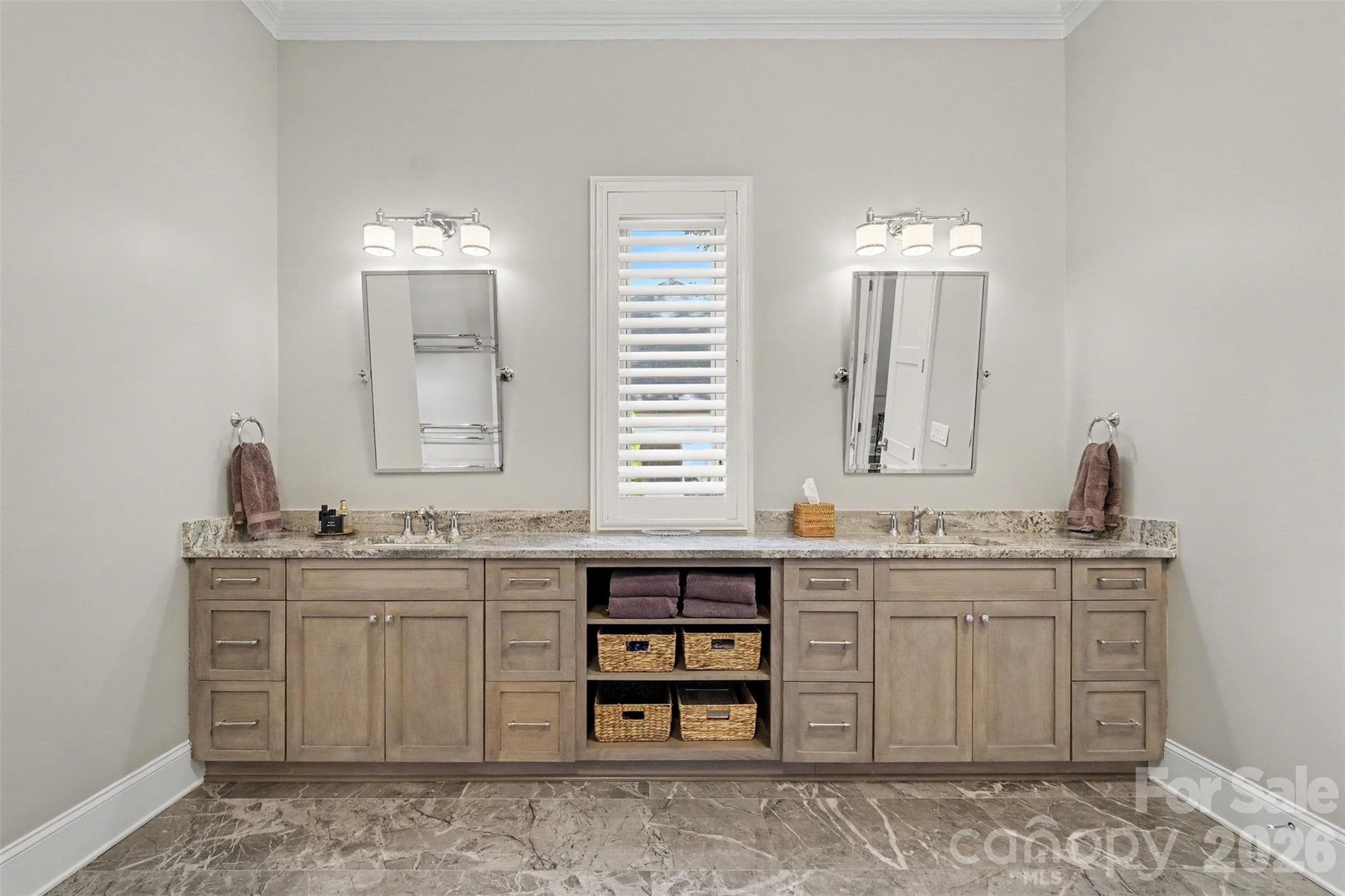 Single Family Residence at 4071 Poplar Ridge Drive, Fort Mill, photo 20 of 47